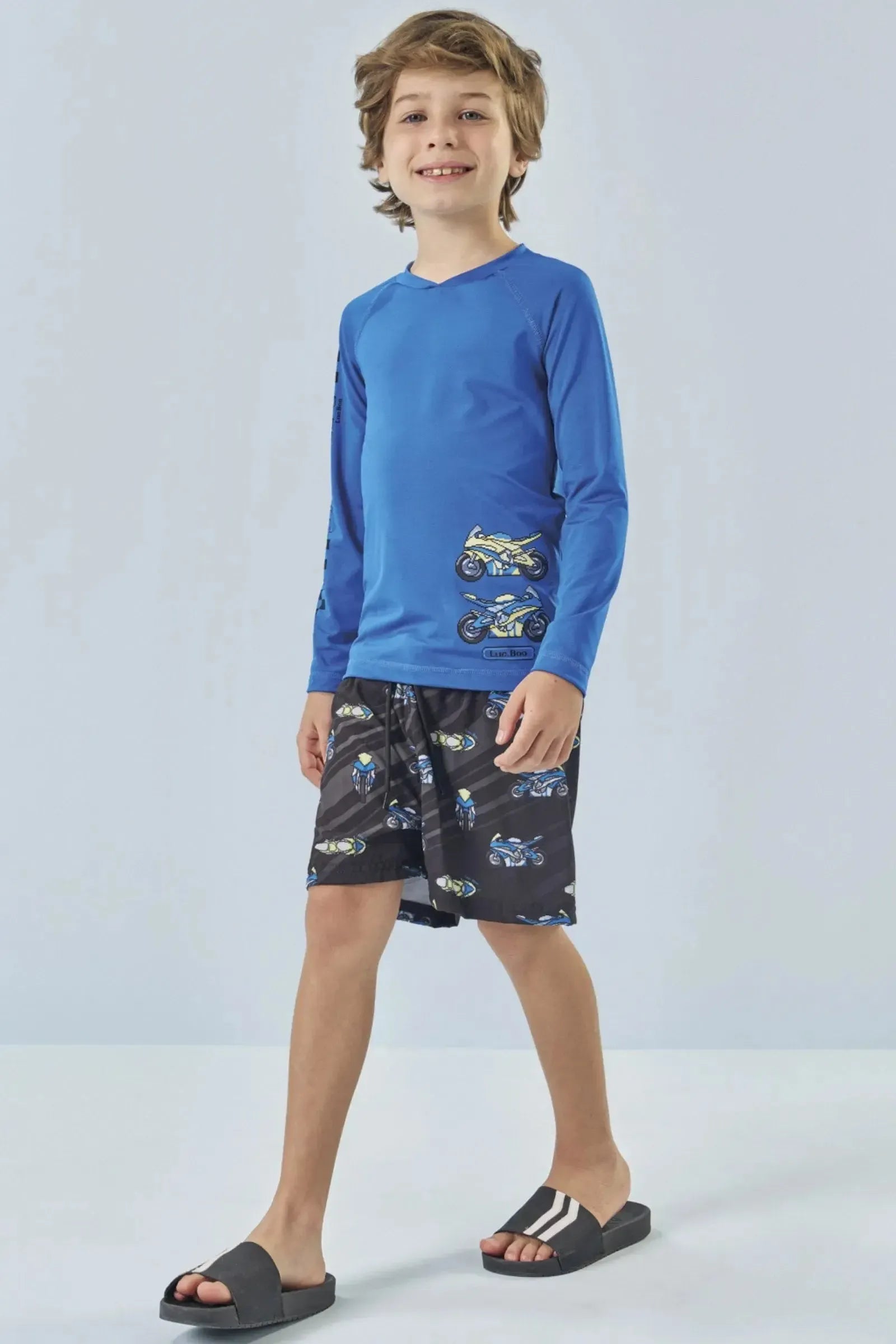 Conjunto de Camiseta em Malha UV Dry com Proteção UV 50 e Bermuda Boxer em Nylon Ergonomic 85145 LucBoo Infantil Menino