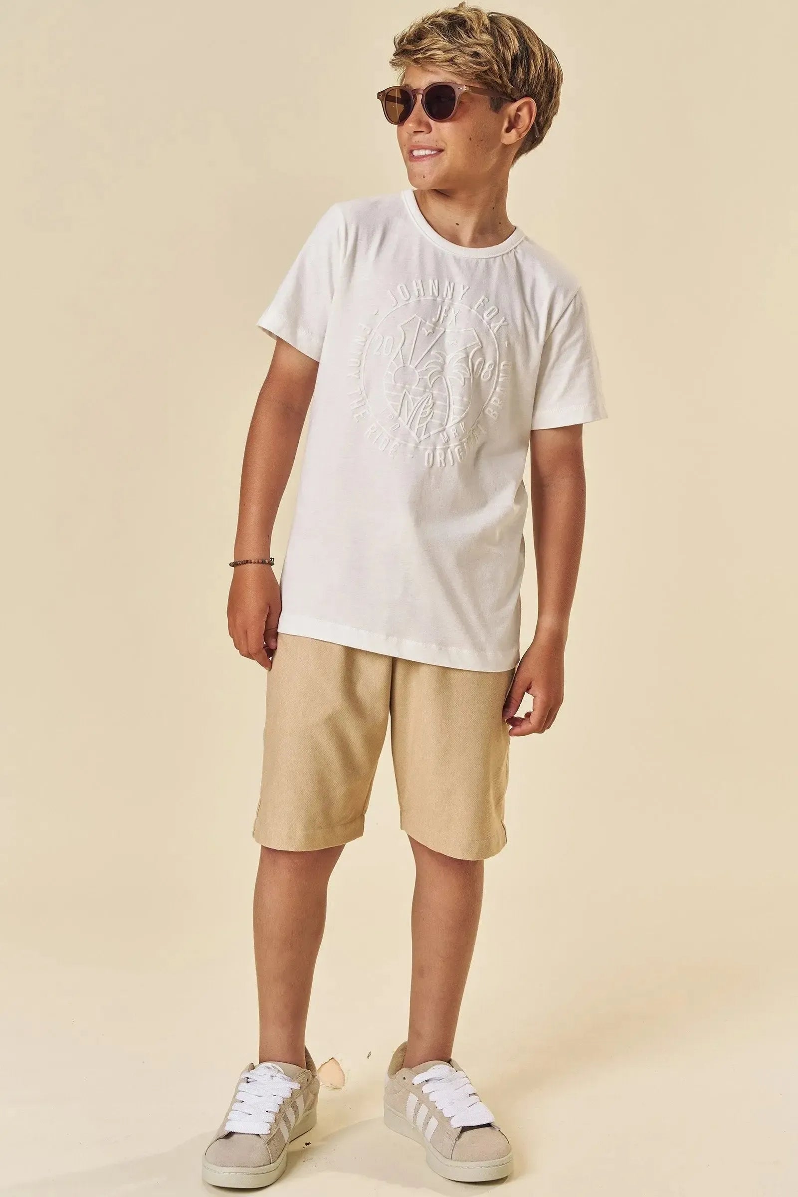 Conjunto de Camiseta em Meia Malha e Bermuda em Cotton Jeans com Elastano 84087 Johnny Fox Teen Menino