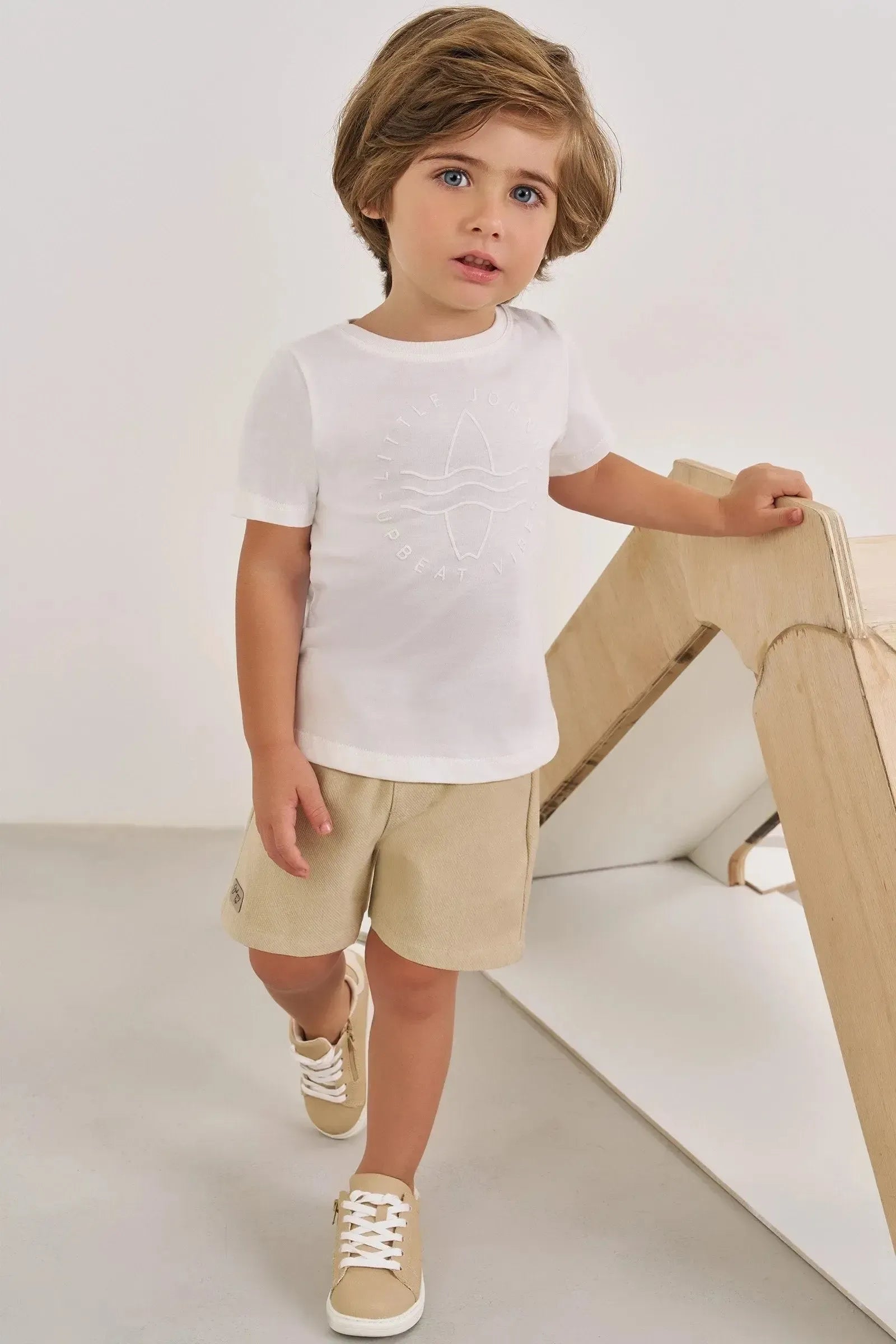 Conjunto de Camiseta em Meia Malha e Bermuda em Cotton Jeans com Elastano 86329 Johnny Fox Bebê Menino