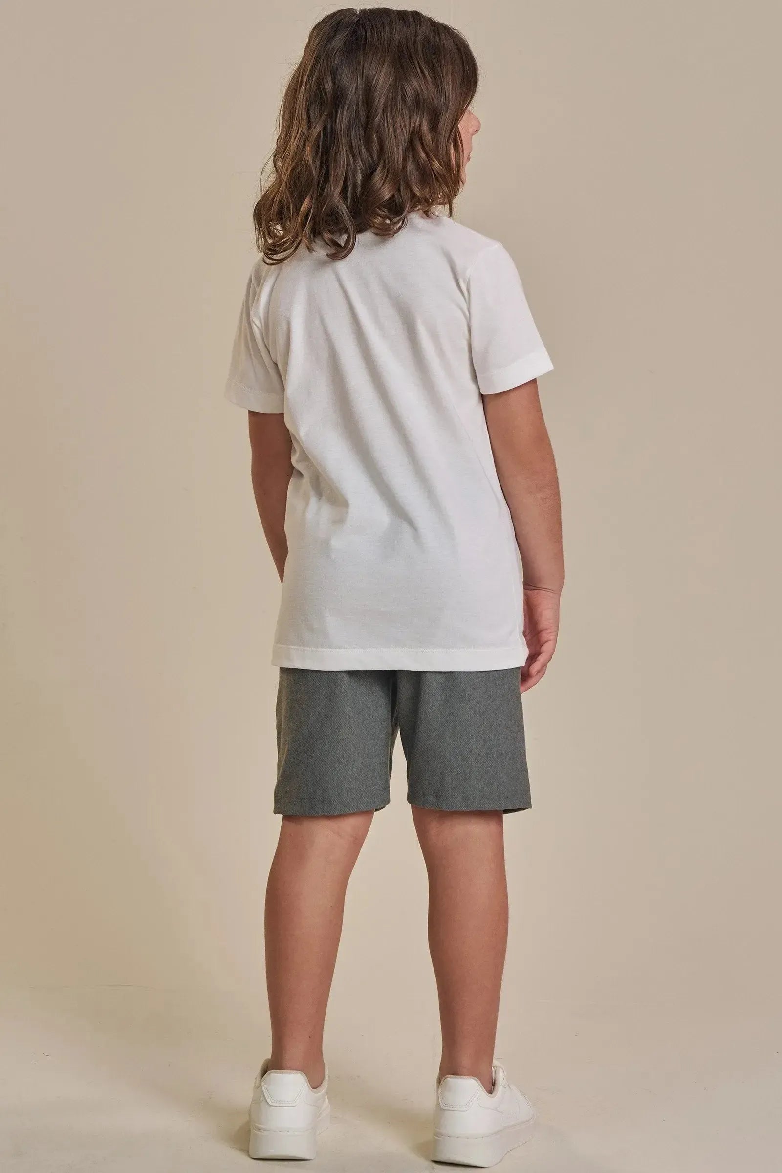 Conjunto de Camiseta em Meia Malha e Bermuda em Cotton Jeans com Elastano 93113 LucBoo Infantil Menino