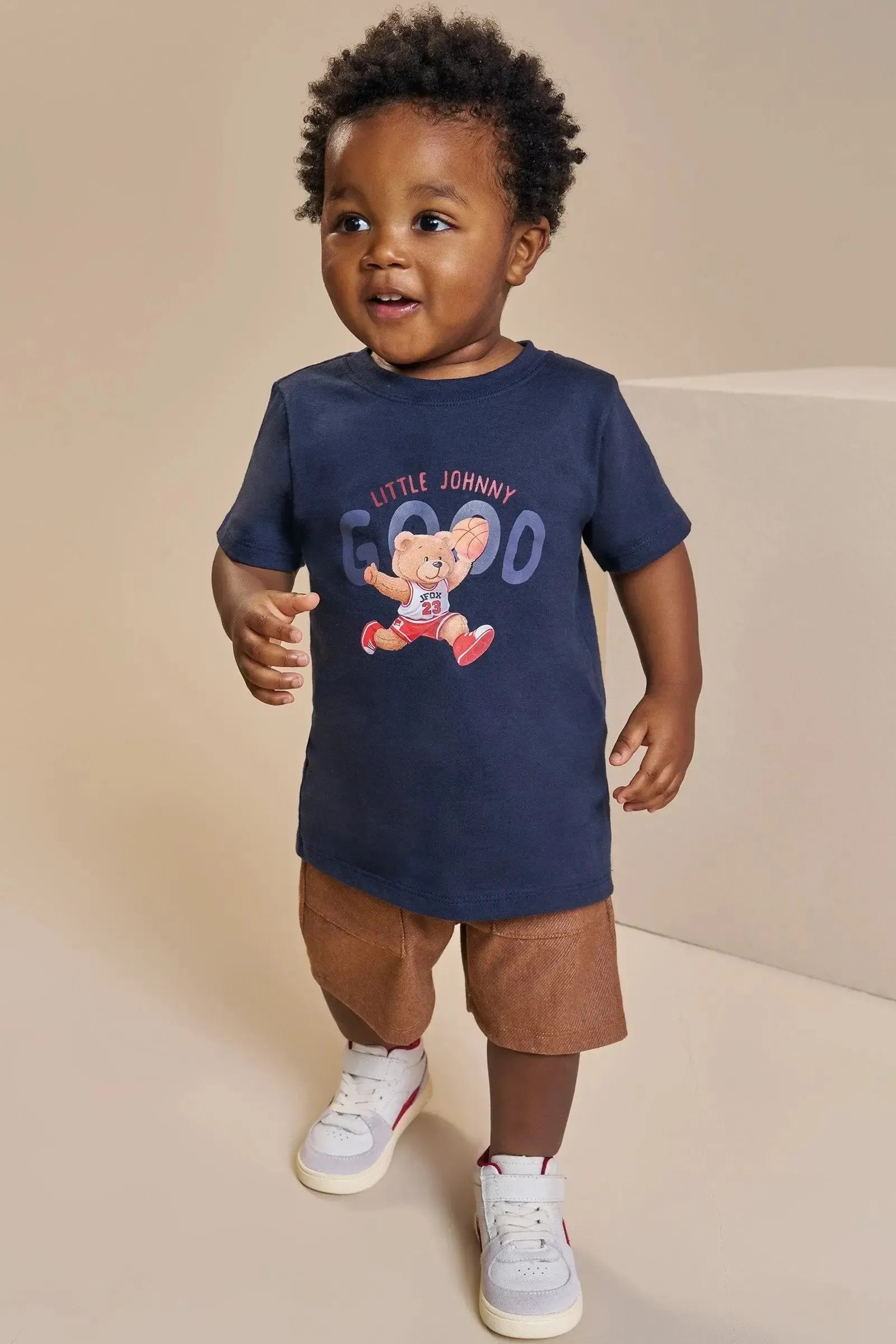 Conjunto de Camiseta em Meia Malha e Bermuda em Cotton Jeans com Elastano 93899 Johnny Fox Bebê Menino