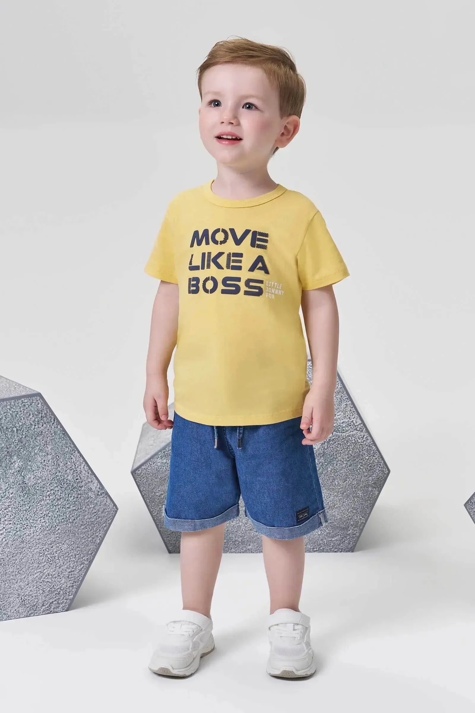 Conjunto de Camiseta em Meia Malha e Bermuda em Jeans Teca com Elastano 95439 Johnny Fox Teen Menino