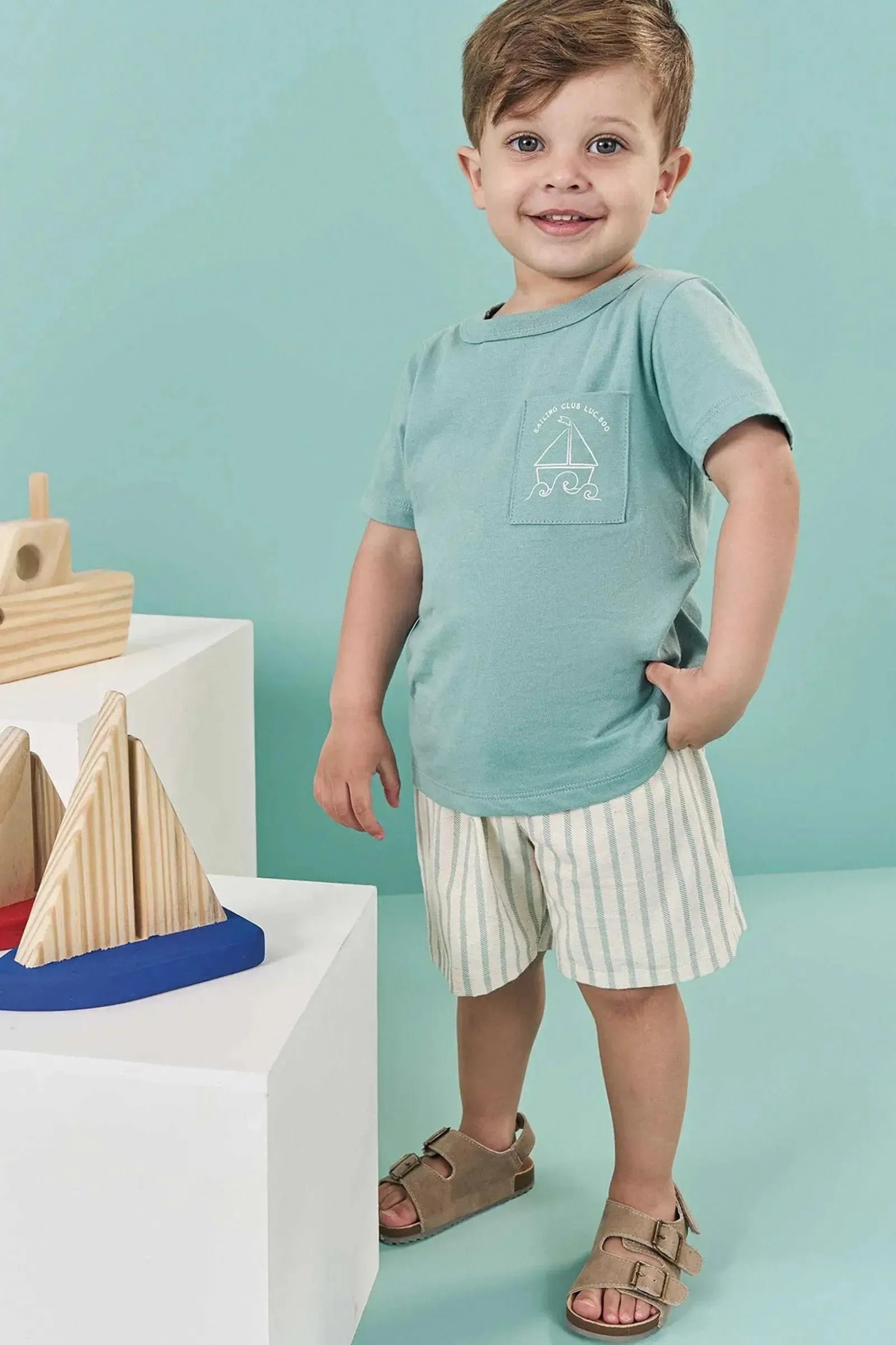 Conjunto de Camiseta em Meia Malha e Bermuda em Linho Santorine 82915 LucBoo Bebê Menino