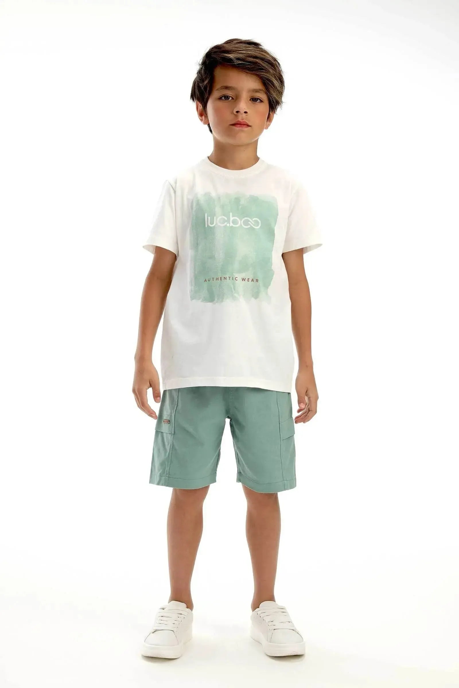 Conjunto de Camiseta em Meia Malha e Bermuda em Linho Santorine com Elastano 92400 LucBoo Infantil Menino