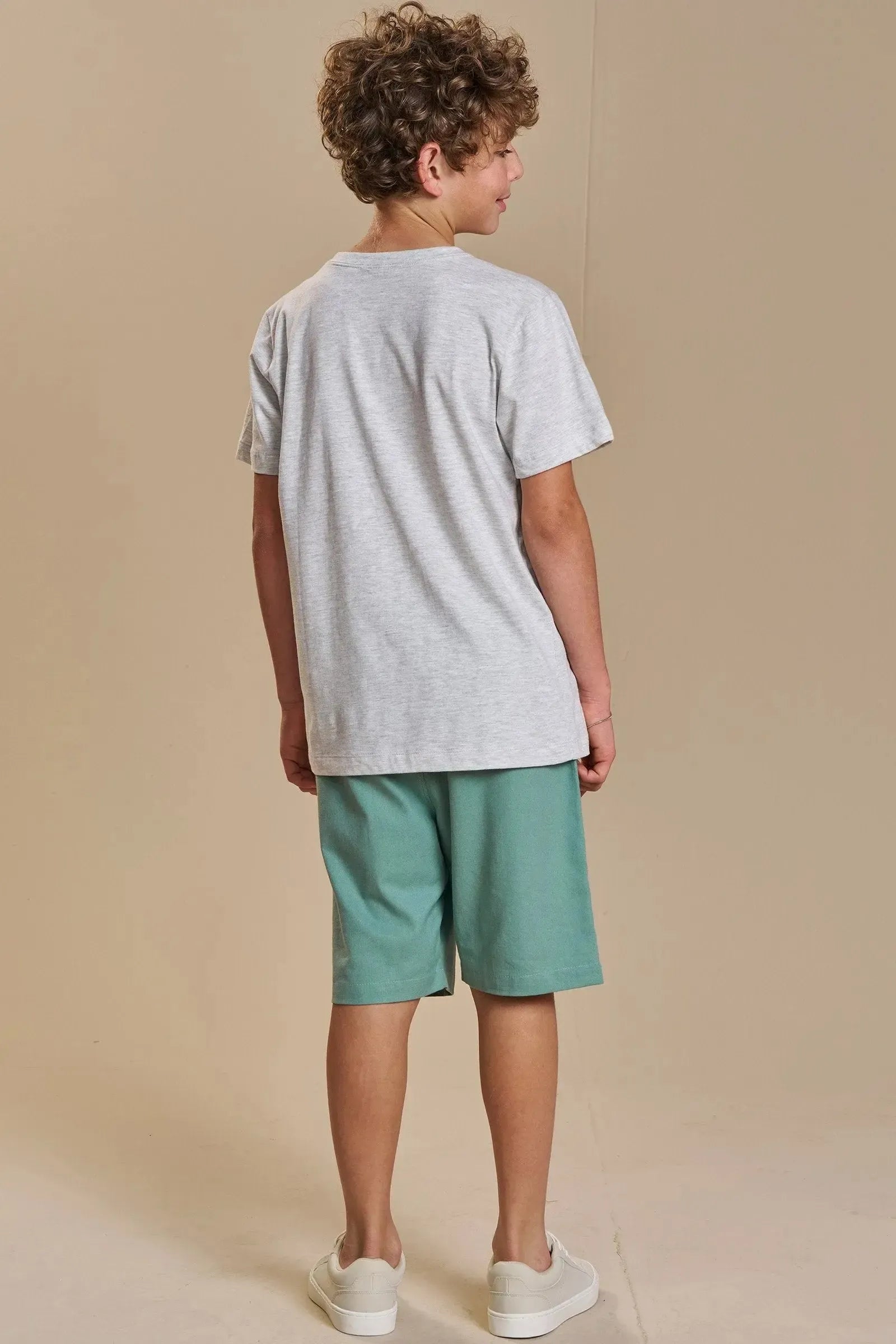 Conjunto de Camiseta em Meia Malha e Bermuda em Linho Santorine com Elastano 93333 Johnny Fox Teen Menino