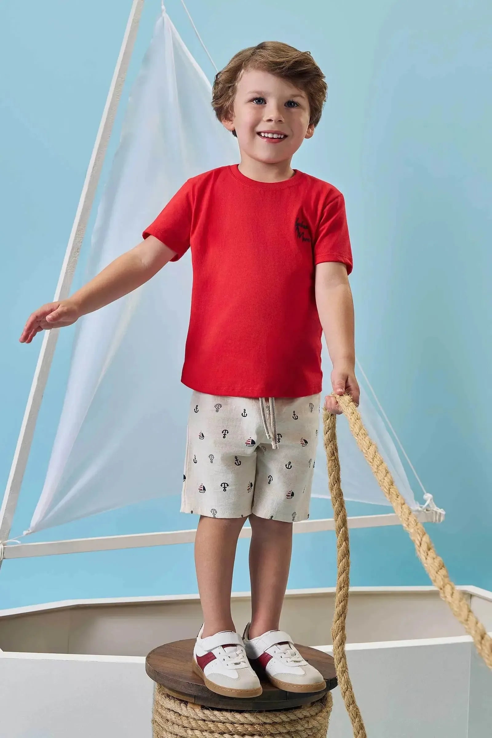 Conjunto de Camiseta em Meia Malha e Bermuda em Linho Santorine com Elastano 95451 LucBoo Infantil Menino
