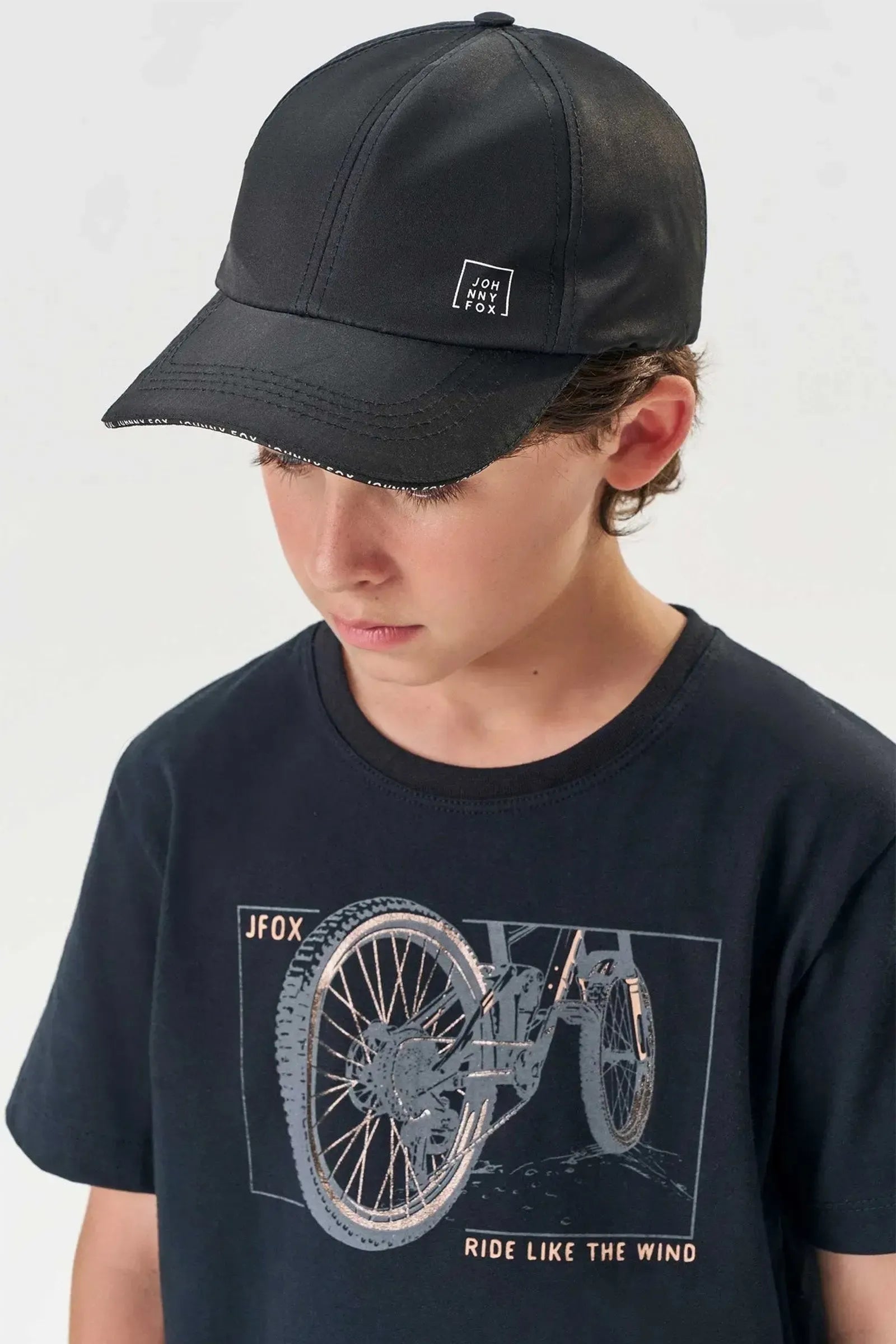 Conjunto de Camiseta em Meia Malha e Bermuda em Molevisco 85070 Johnny Fox Teen Menino