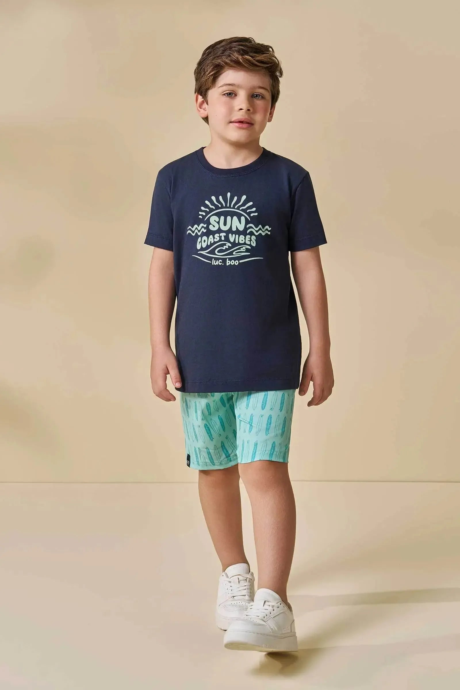 Conjunto de Camiseta em Meia Malha e Bermuda em Nylon Ergonomic com Elastano 96132 LucBoo Infantil Menino