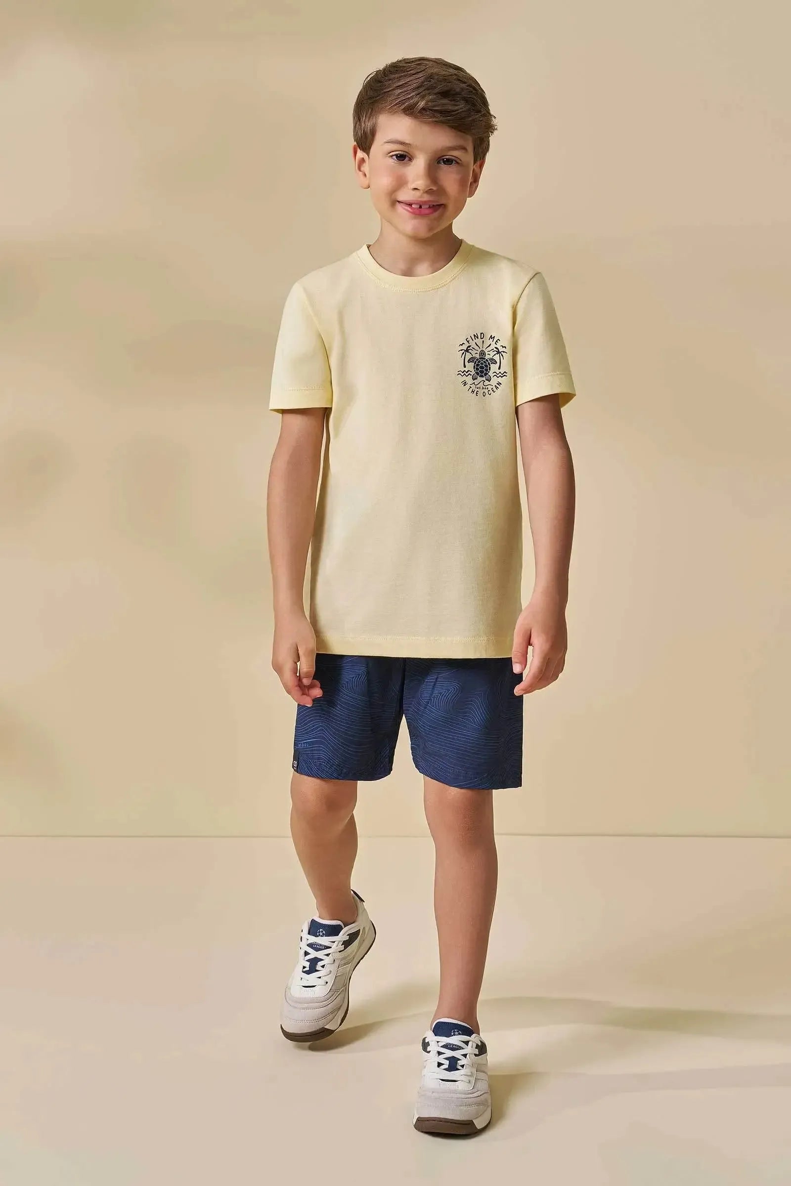 Conjunto de Camiseta em Meia Malha e Bermuda em Nylon Ergonomic com Elastano 97860 LucBoo Infantil Menino