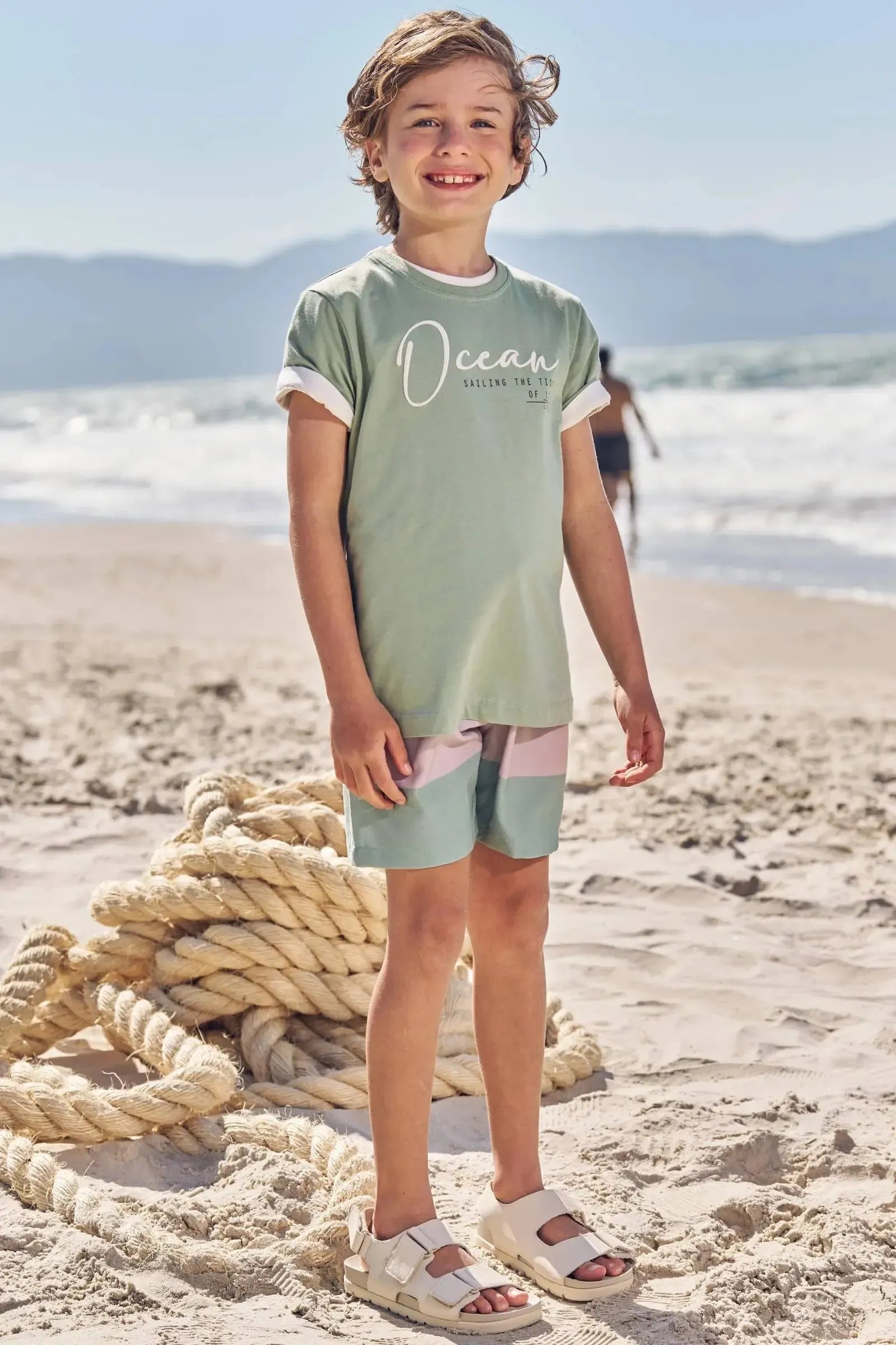 Conjunto de Camiseta em Meia Malha e Bermuda em Nylon Ergonomic com Elastano 83161 LucBoo Infantil Menino