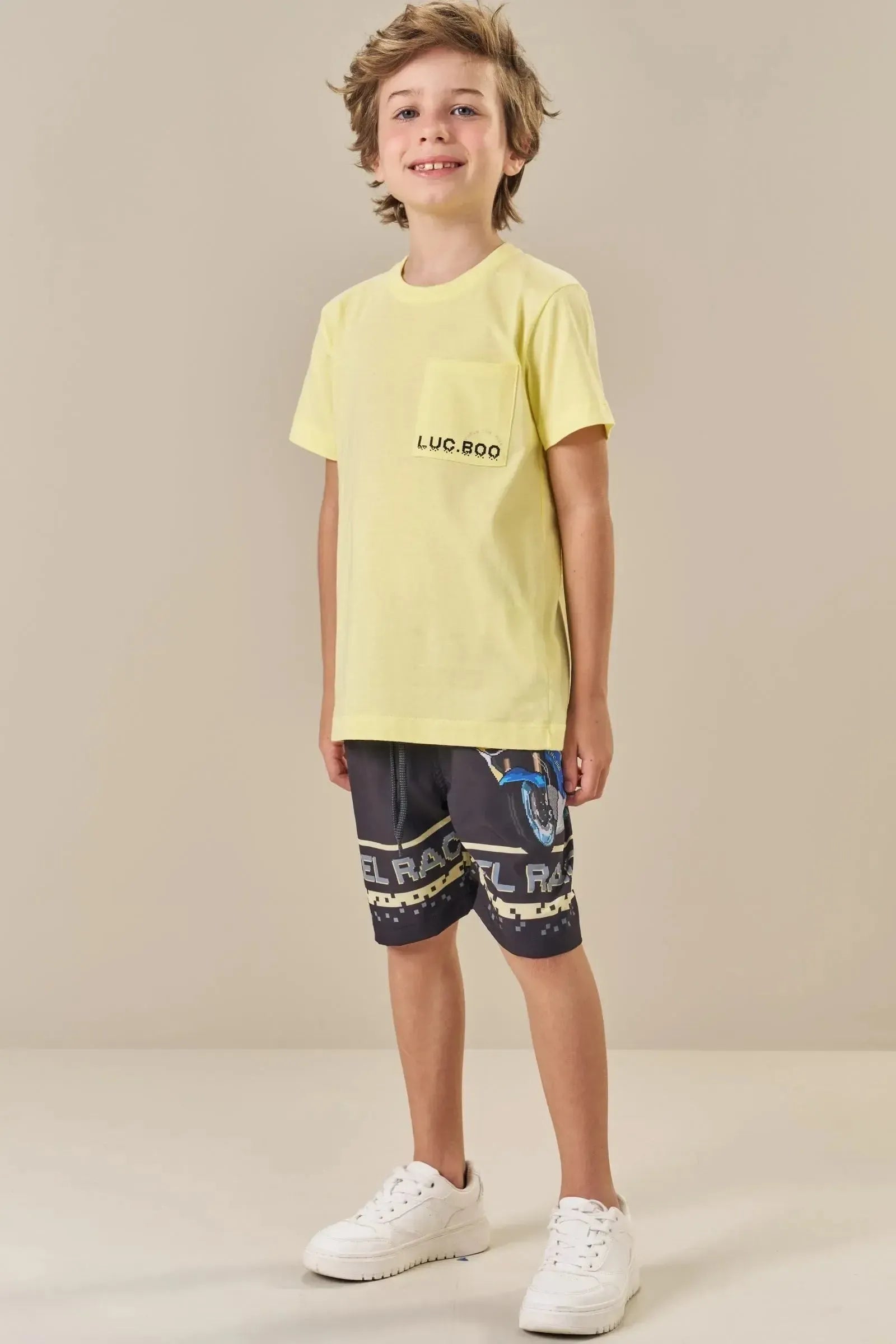 Conjunto de Camiseta em Meia Malha e Bermuda em Nylon Ergonomic com Elastano 84510 LucBoo Infantil Menino