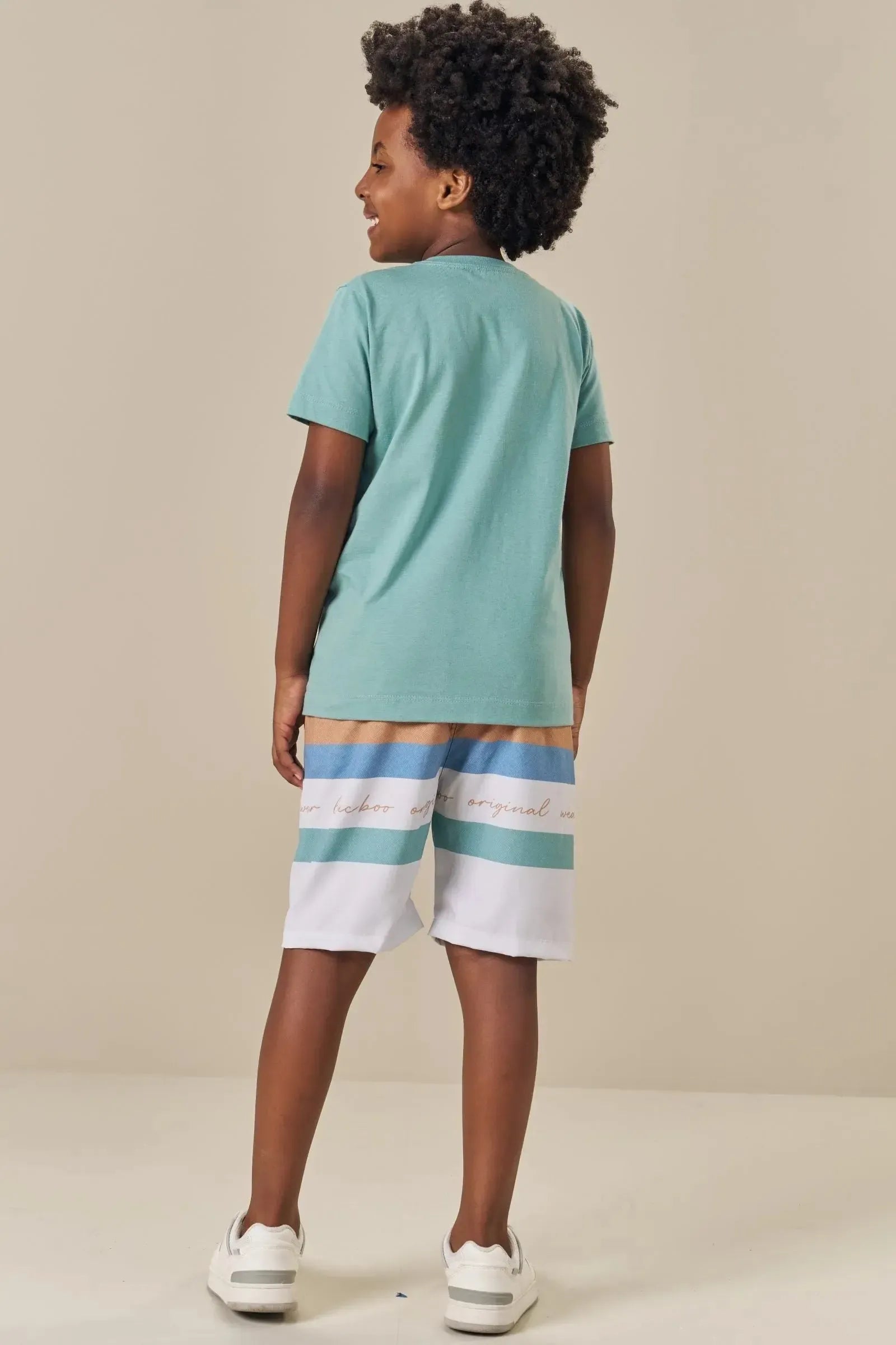 Conjunto de Camiseta em Meia Malha e Bermuda em Nylon Ergonomic com Elastano 84776 LucBoo Infantil Menino