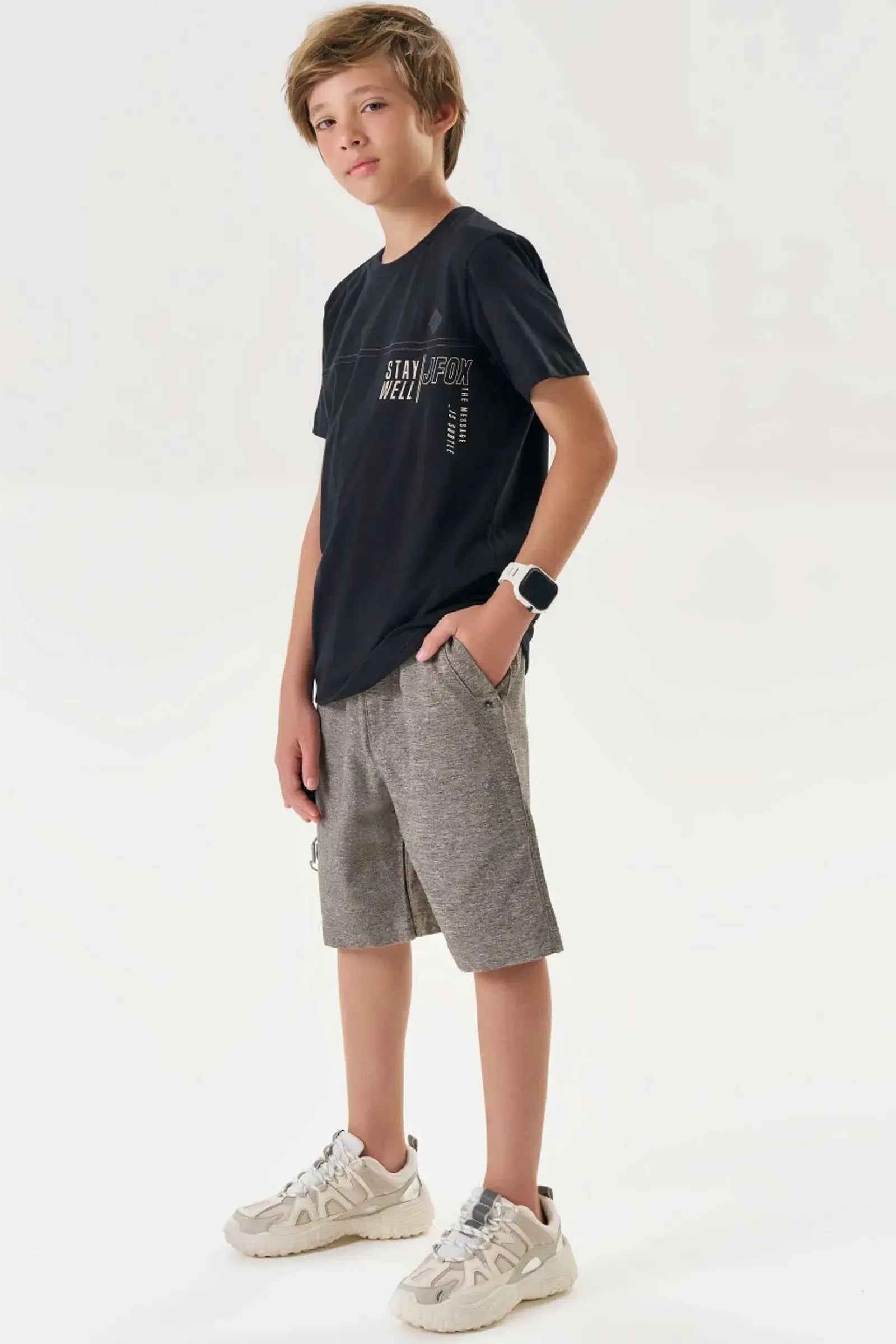 Conjunto de Camiseta em Meia Malha e Bermuda em Sarja Melange com Elastano 87655 Johnny Fox Teen Menino