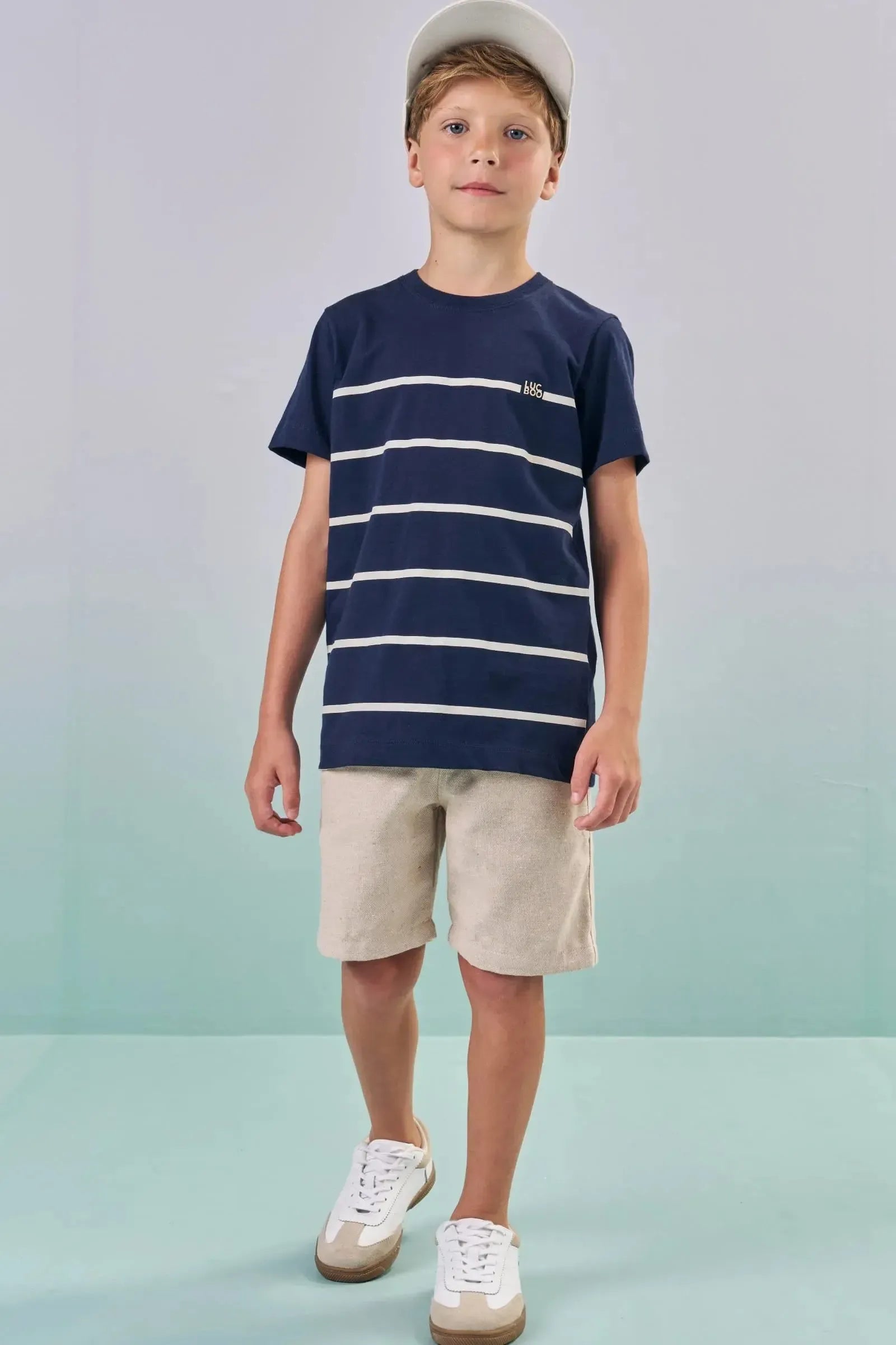 Conjunto de Camiseta em Meia Malha e Bermuda em Tecido Riveira 87580 LucBoo Infantil Menino