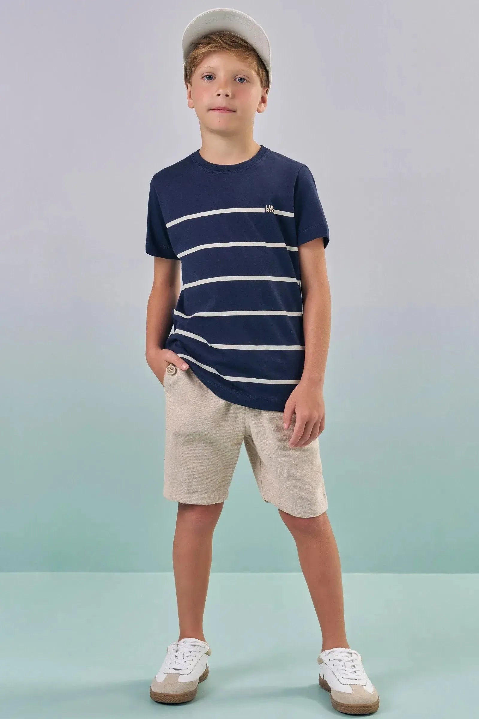 Conjunto de Camiseta em Meia Malha e Bermuda em Tecido Riveira 87580 LucBoo Infantil Menino