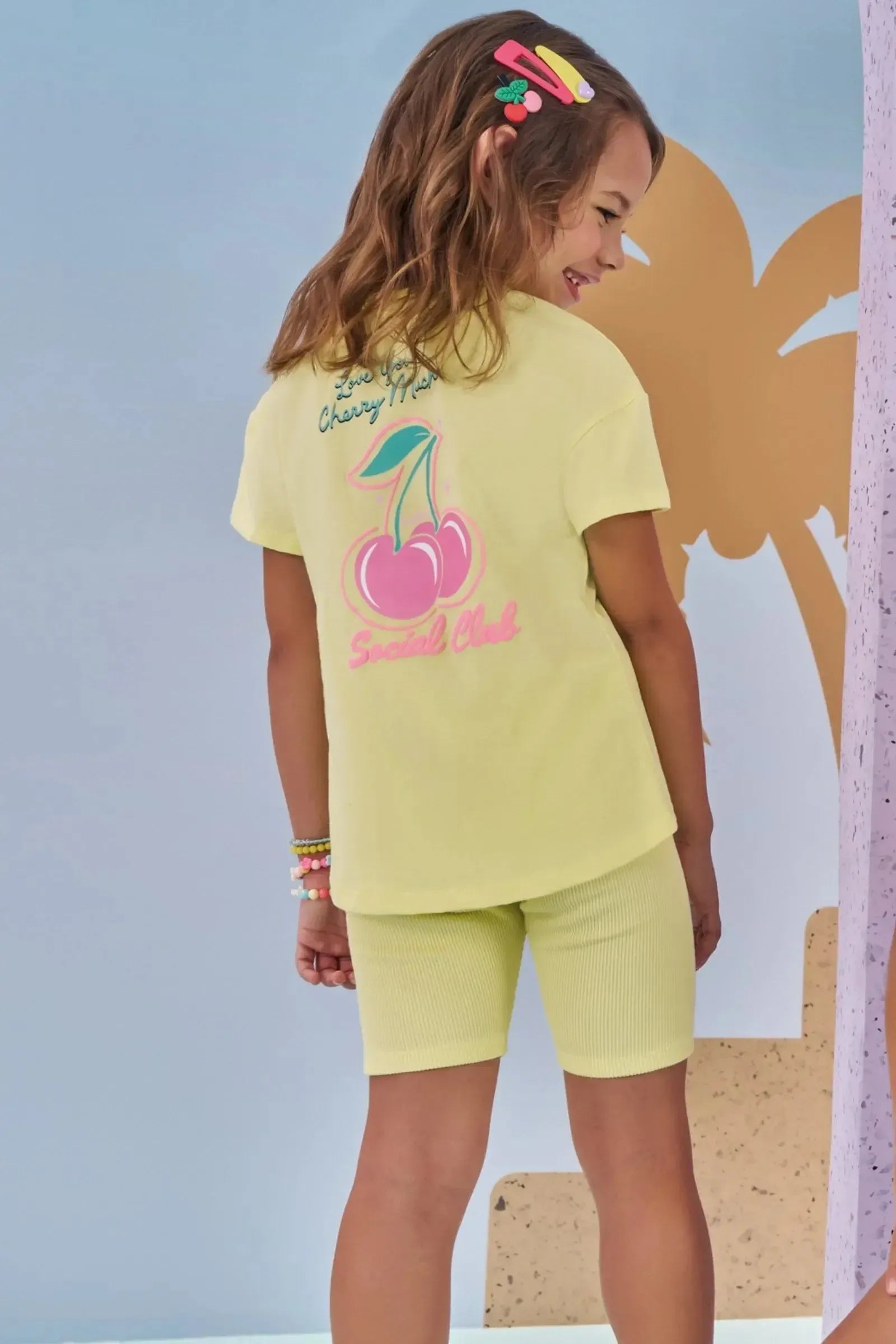 Conjunto de Camiseta em Meia Malha e Biker em Solft Line 88738 Kukiê Infantil Menina