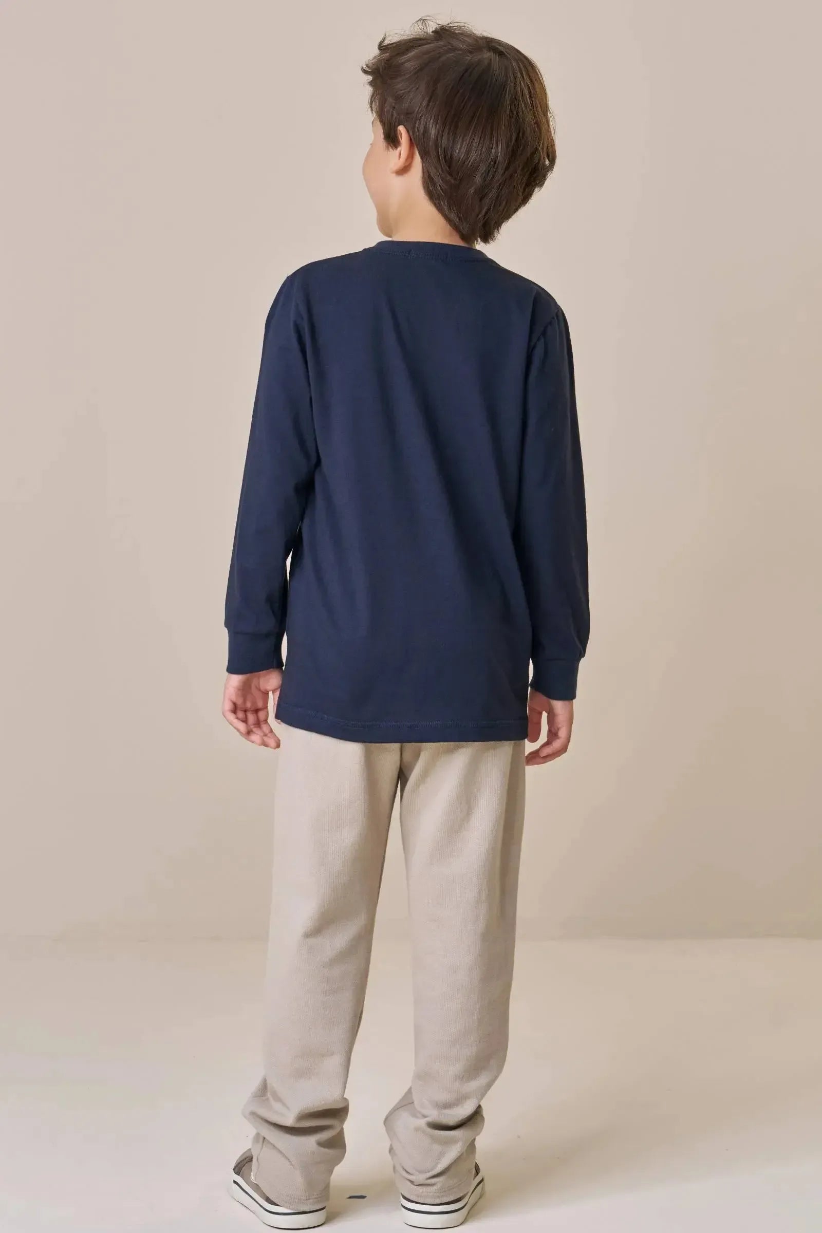 Conjunto de Camiseta em Meia Malha e Calça Comfy em Moletwill com Elastano 90219 LucBoo Infantil Menino