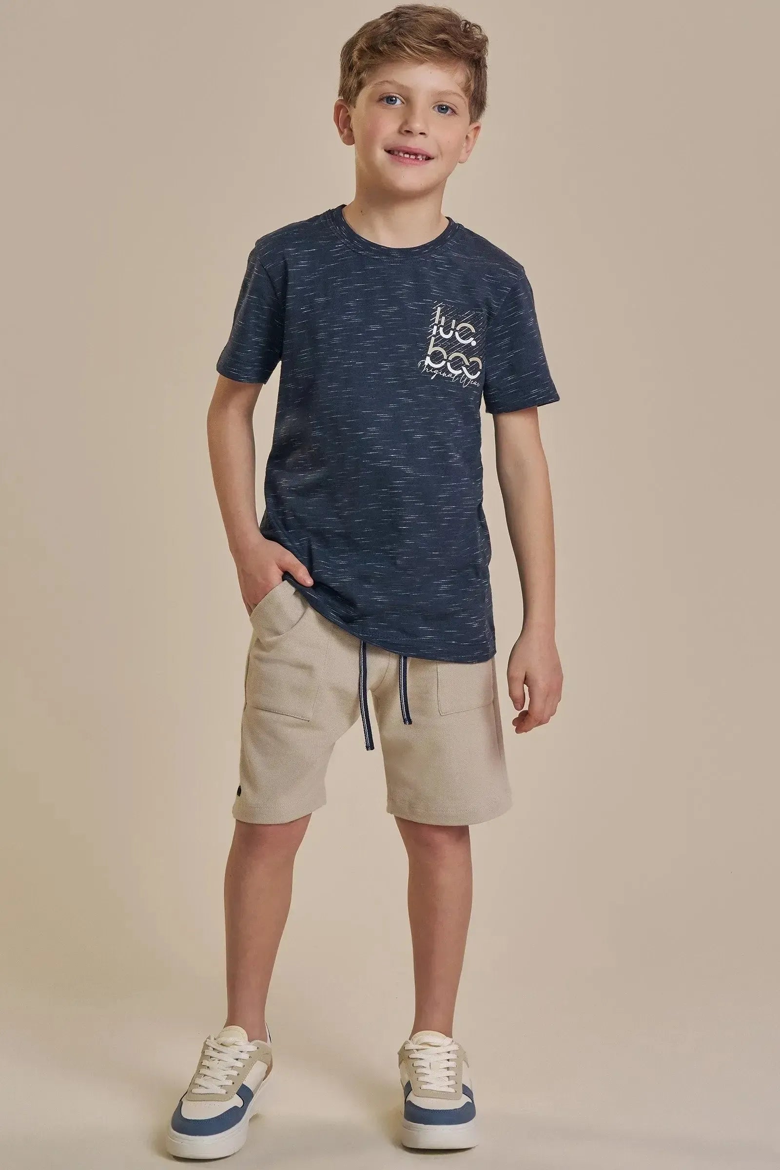 Conjunto de Camiseta em Meia Malha Flamê e Bermuda em Moletwill com Elastano 92408 LucBoo Infantil Menino