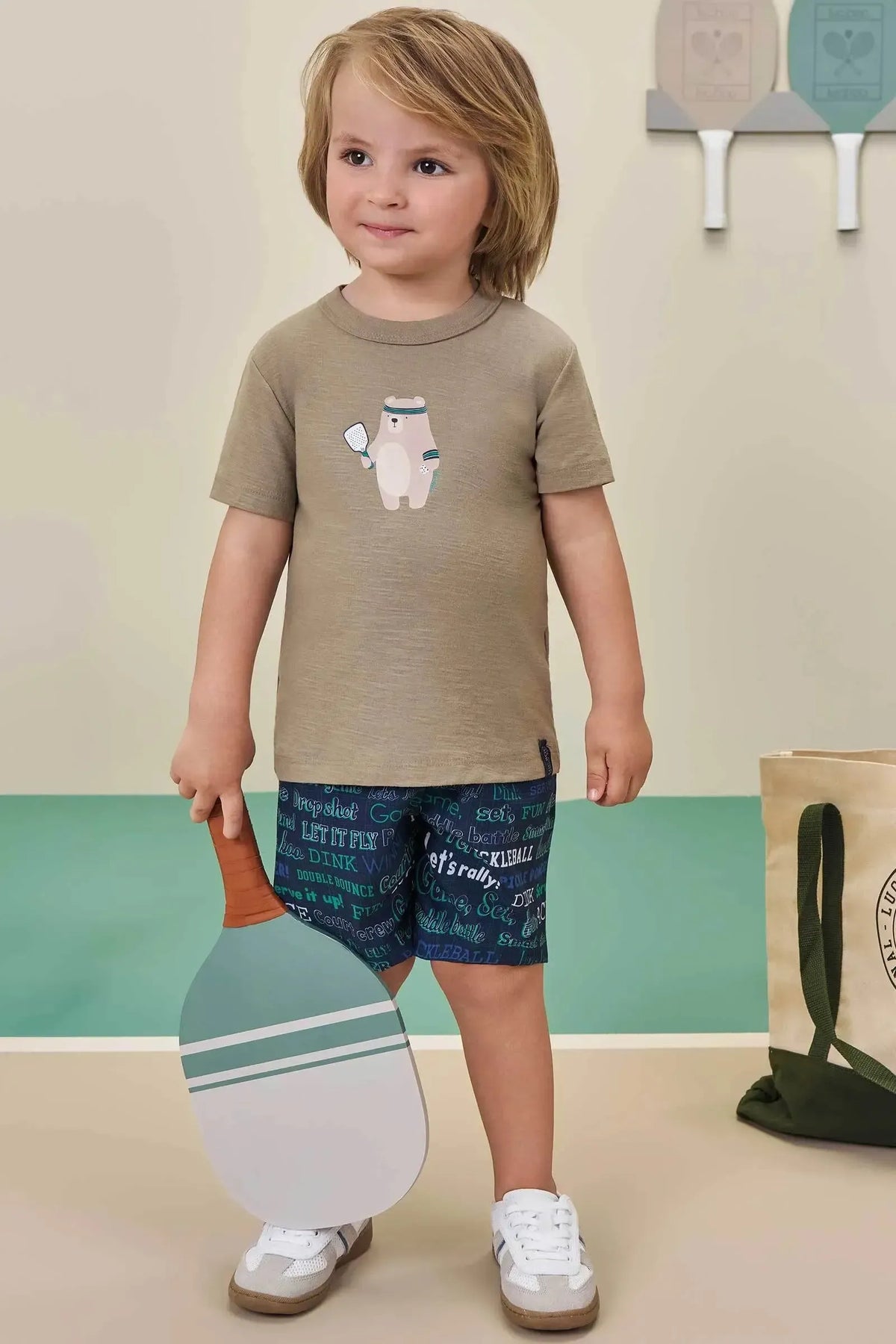 Conjunto de Camiseta em Meia Malha Flamê e Bermuda em Nylon Ergonomic com Elastano 97915 LucBoo Infantil Menino