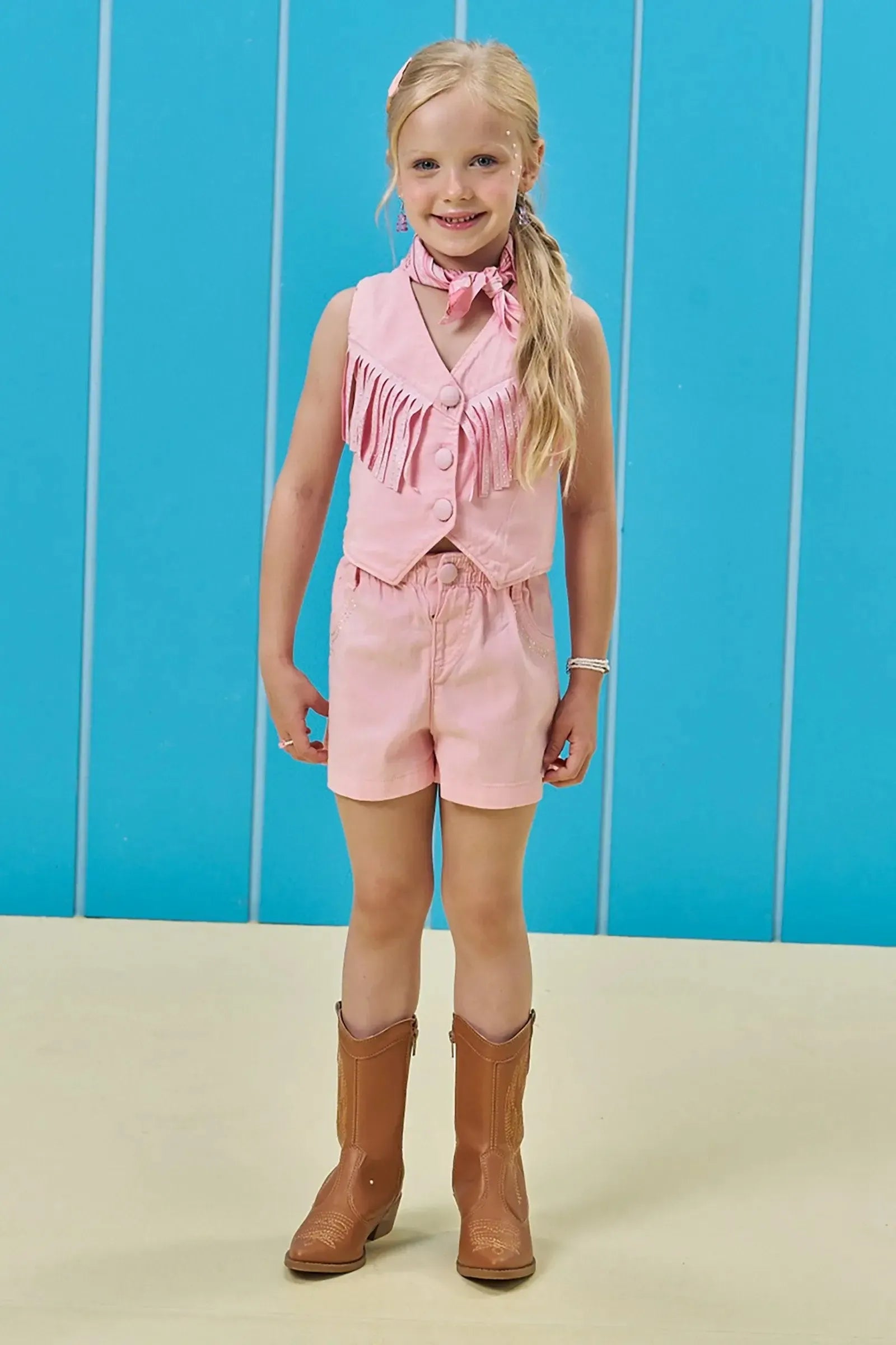 Conjunto de Colete e Shorts e em Sarja com Elastano (Acompanha Lenço) 95957 Kukiê Infantil Menina