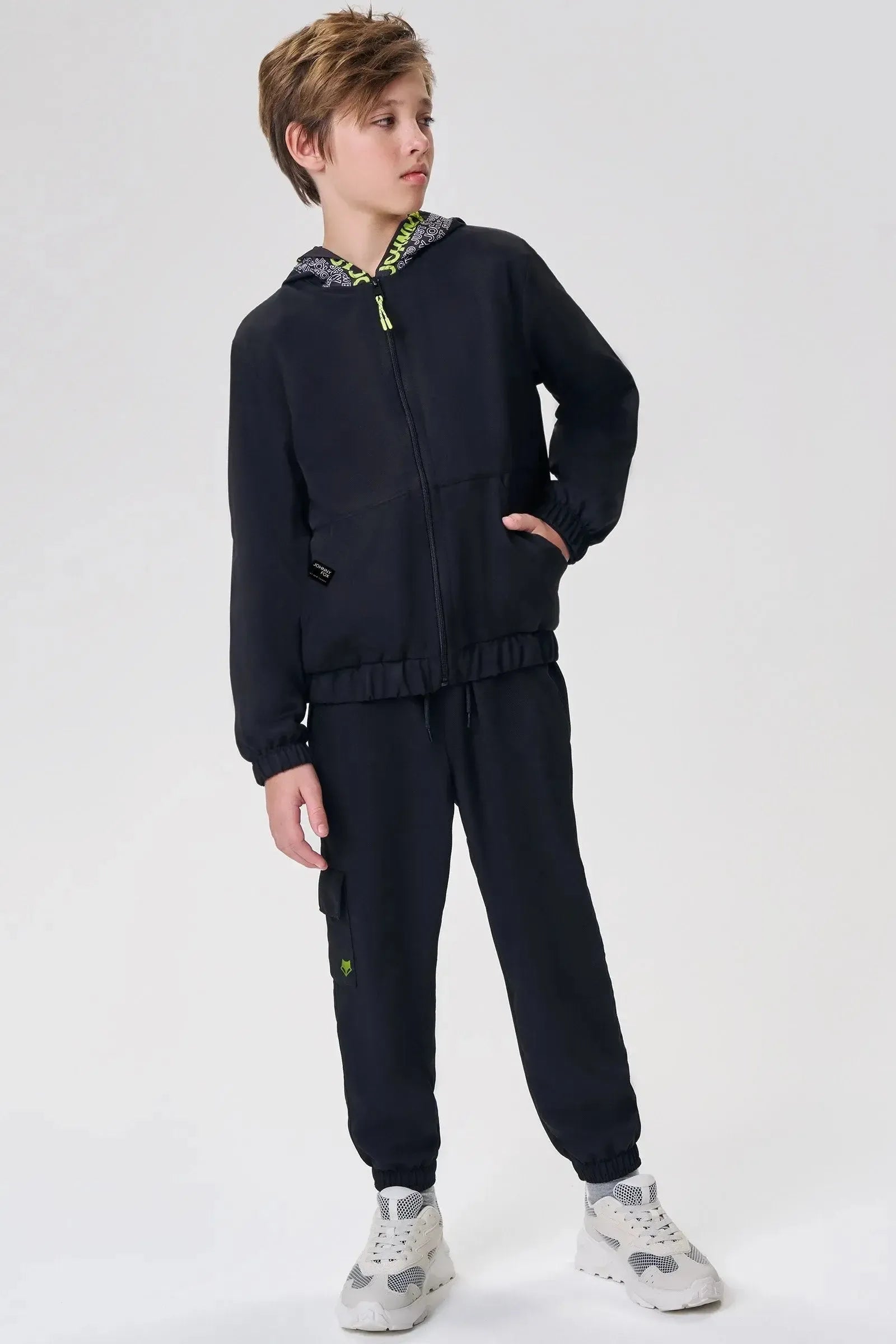 Conjunto de Jaqueta e Calça Jogger em Hidronatic com Elastano 90263 Johnny Fox Teen Menino