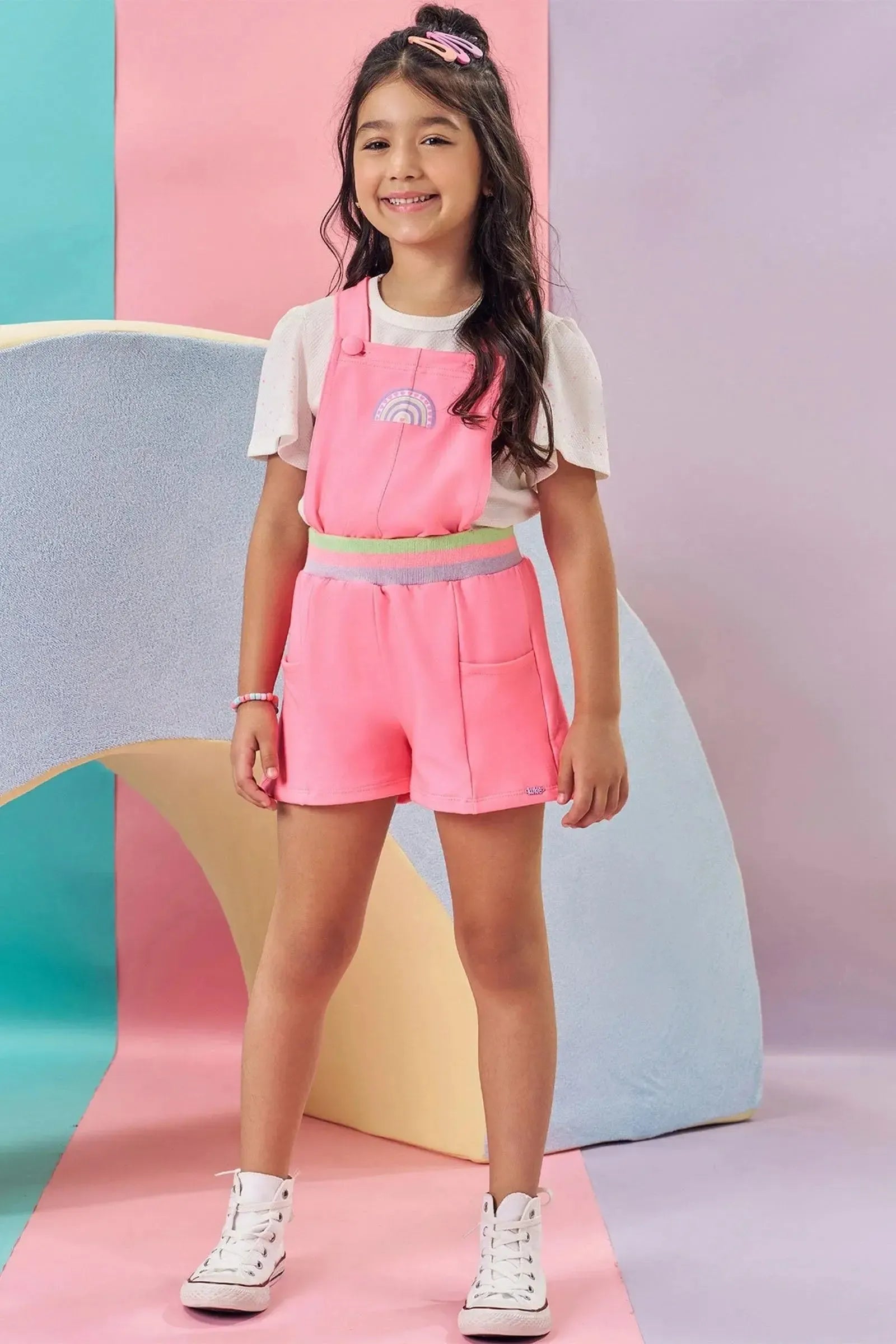 Conjunto de Jardineira em Moletom sem Pelúcia e Blusa em Malha Favo 84092 Kukiê Infantil Menina