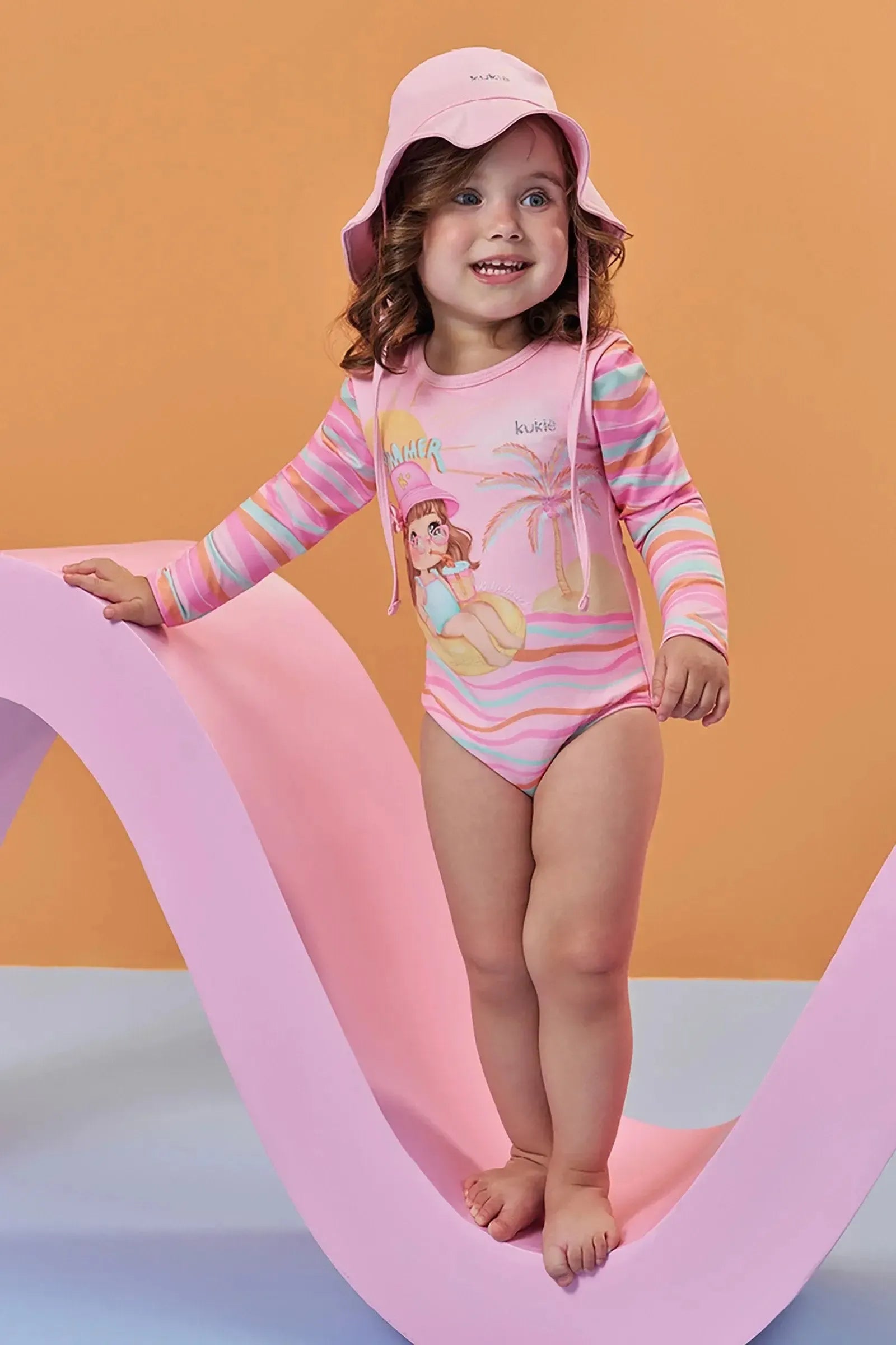 Conjunto de Maiô e Chapéu em Malha com Proteção UV50+ 96249 Kukiê Bebê Menina