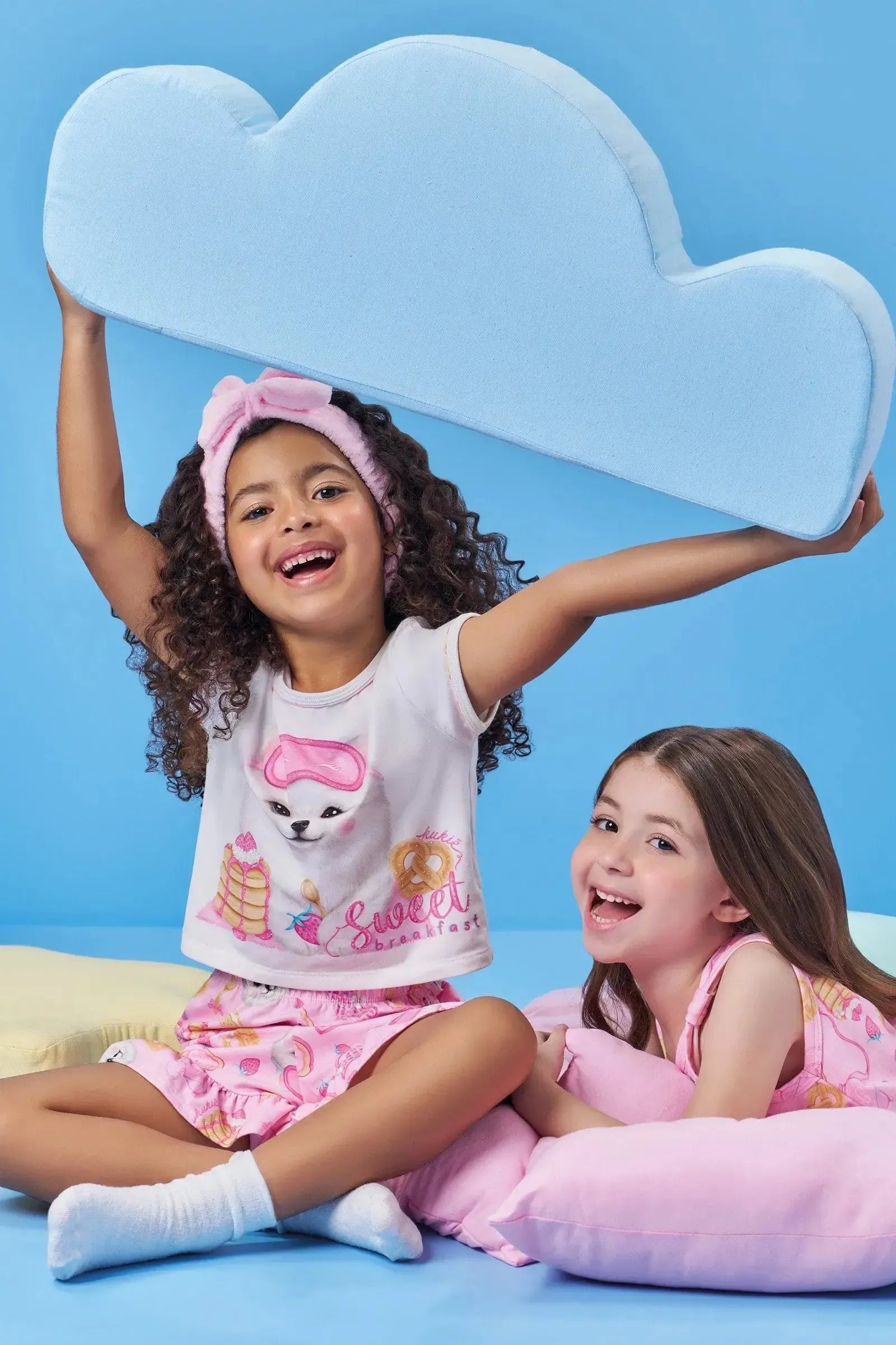 Conjunto de Pijama de Blusa Boxy em Meia Malha e Shorts em Malha Comfy 83069 Kukiê Infantil Menina