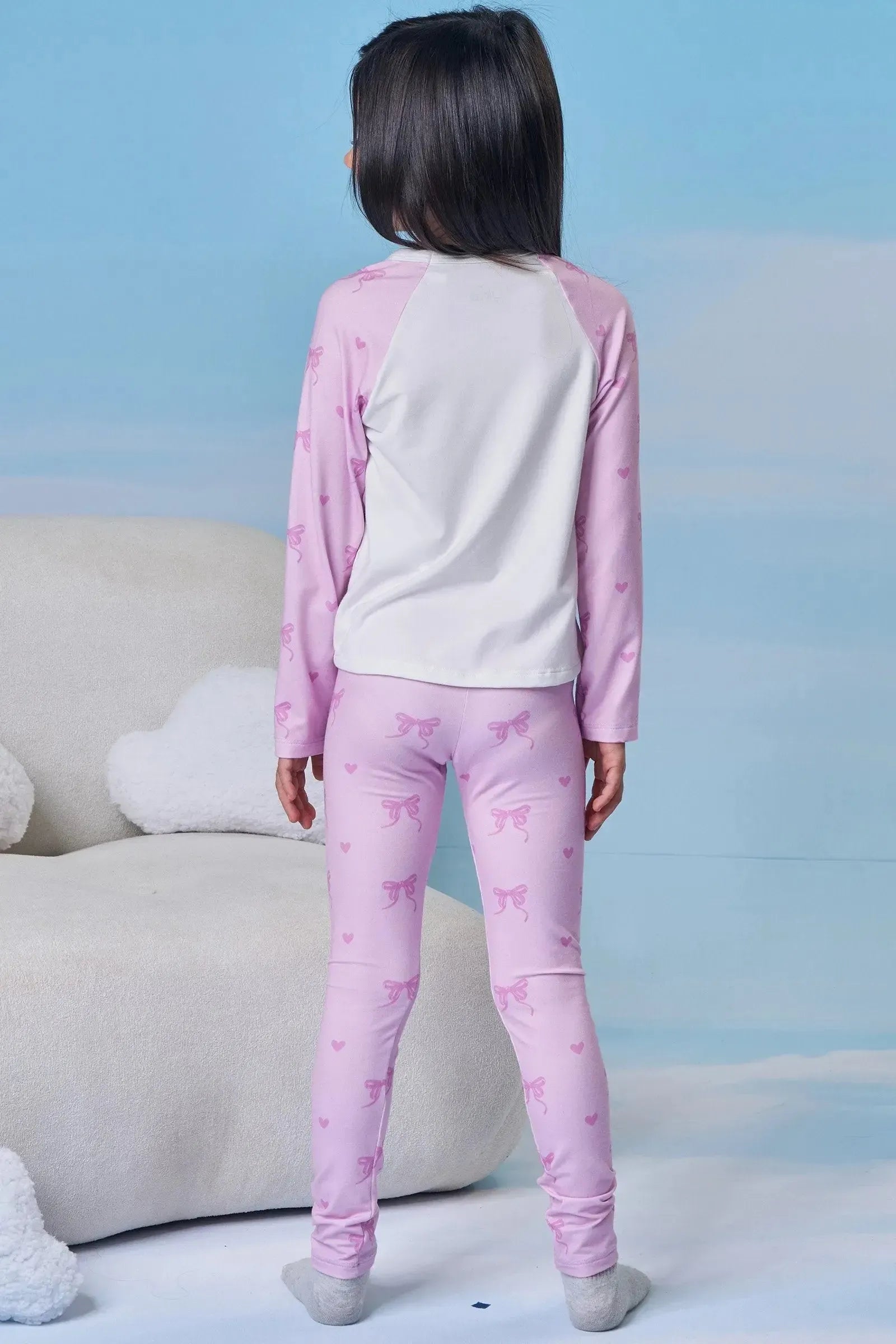 Conjunto de Pijama de Blusa e Calça em Malha Comfy 89272 Kukiê Infantil Menina