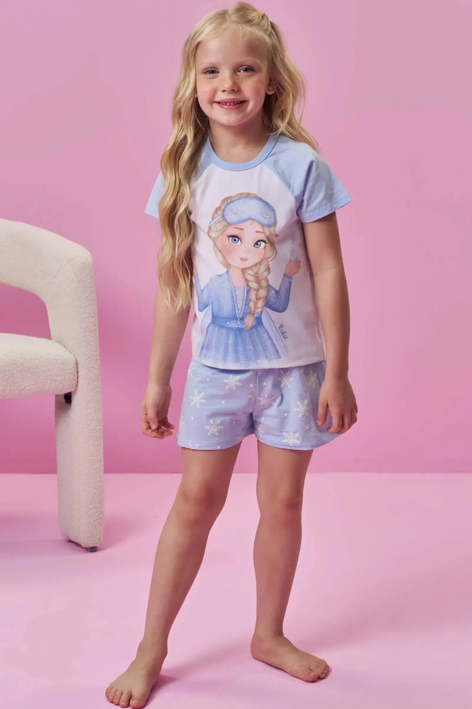 Conjunto de Pijama de Blusa e Shorts em Meia Malha 94280 Kukiê Infantil Menina