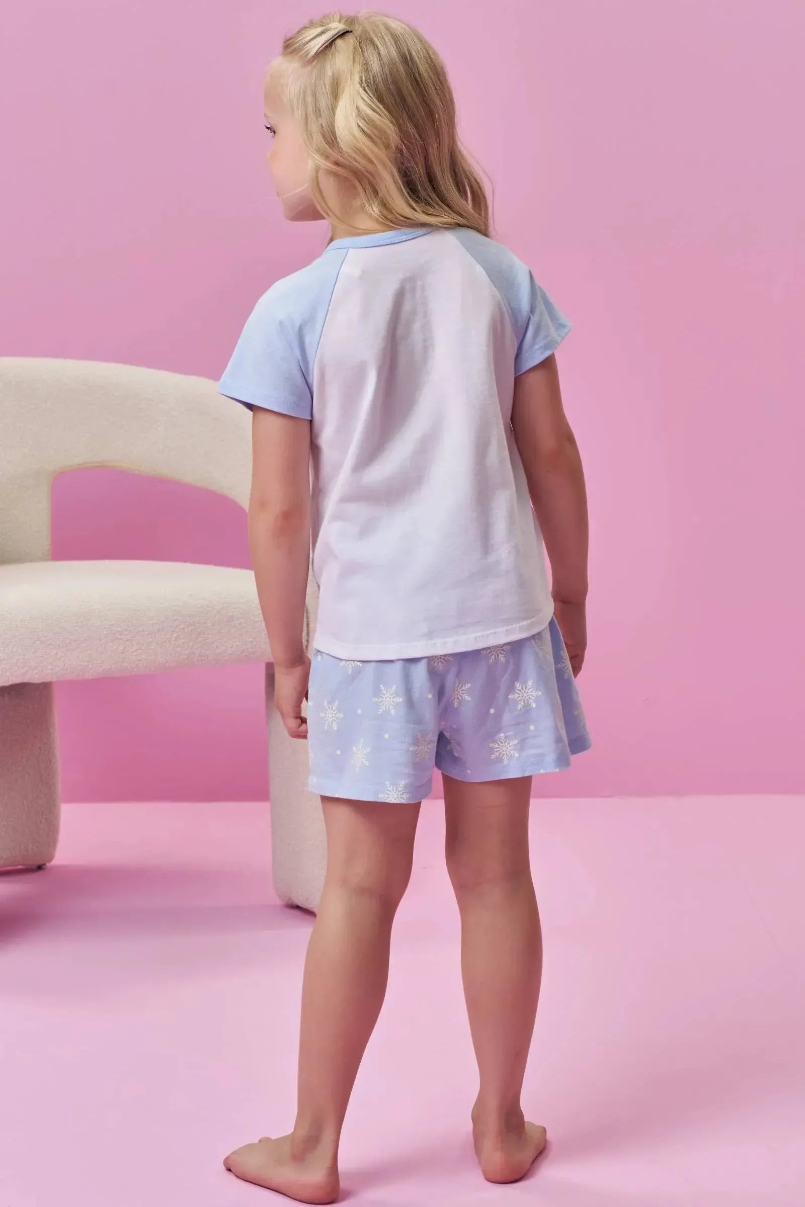 Conjunto de Pijama de Blusa e Shorts em Meia Malha 94280 Kukiê Infantil Menina