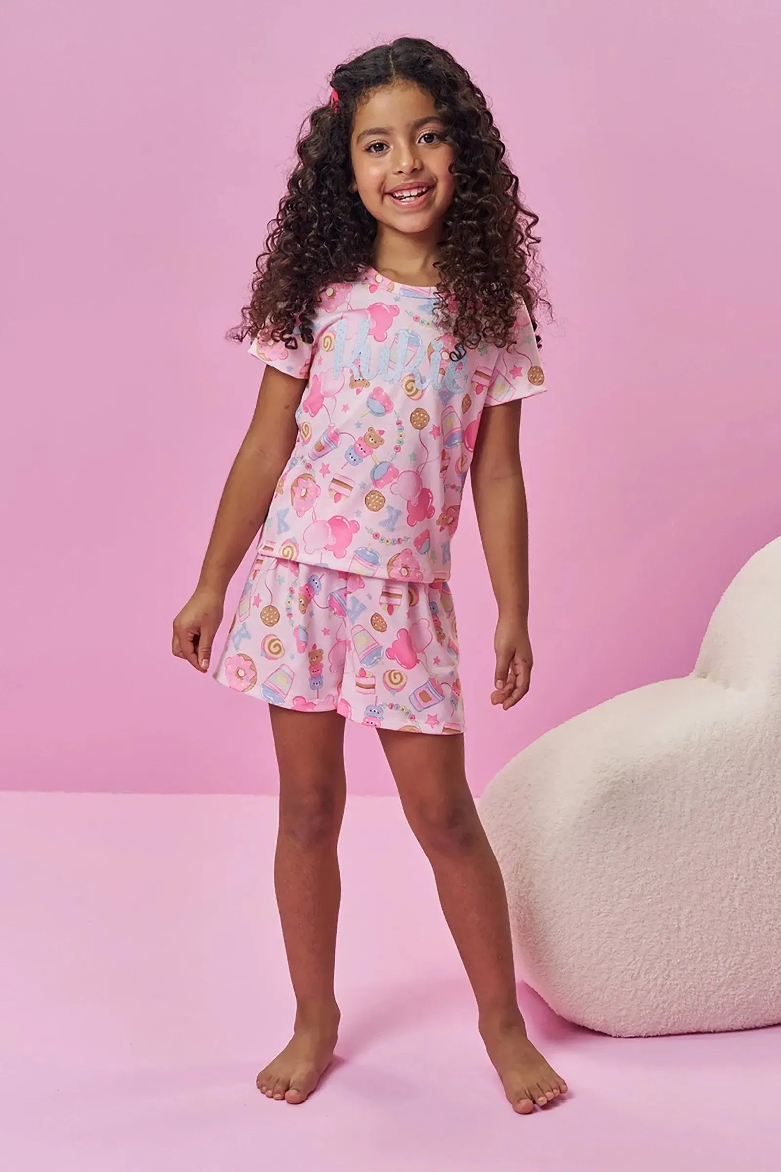 Conjunto de Pijama de Blusa em Malha Fresh e Shorts em Malha Fresh 94270 Kukiê Infantil Menina