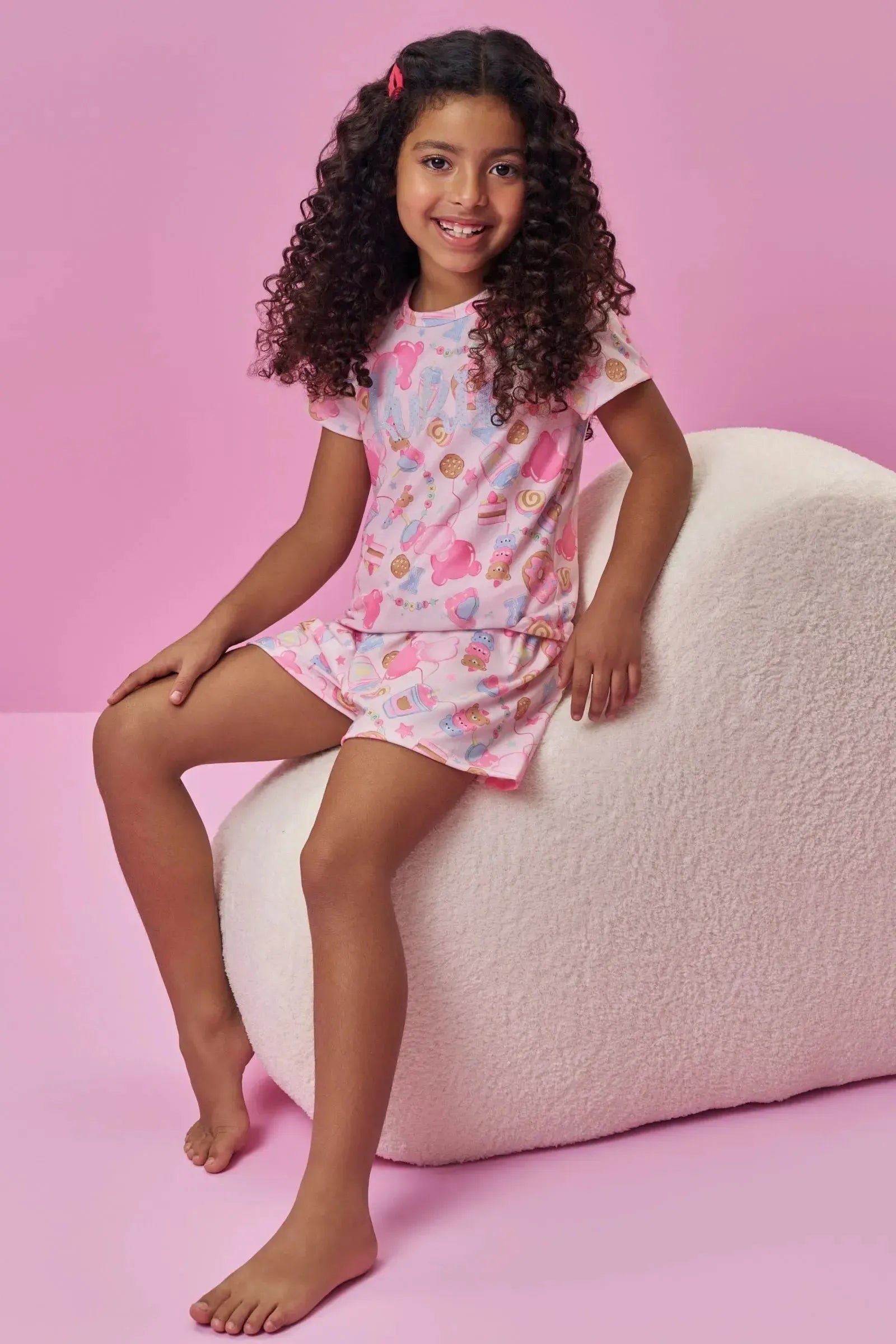 Conjunto de Pijama de Blusa em Malha Fresh e Shorts em Malha Fresh 94270 Kukiê Infantil Menina