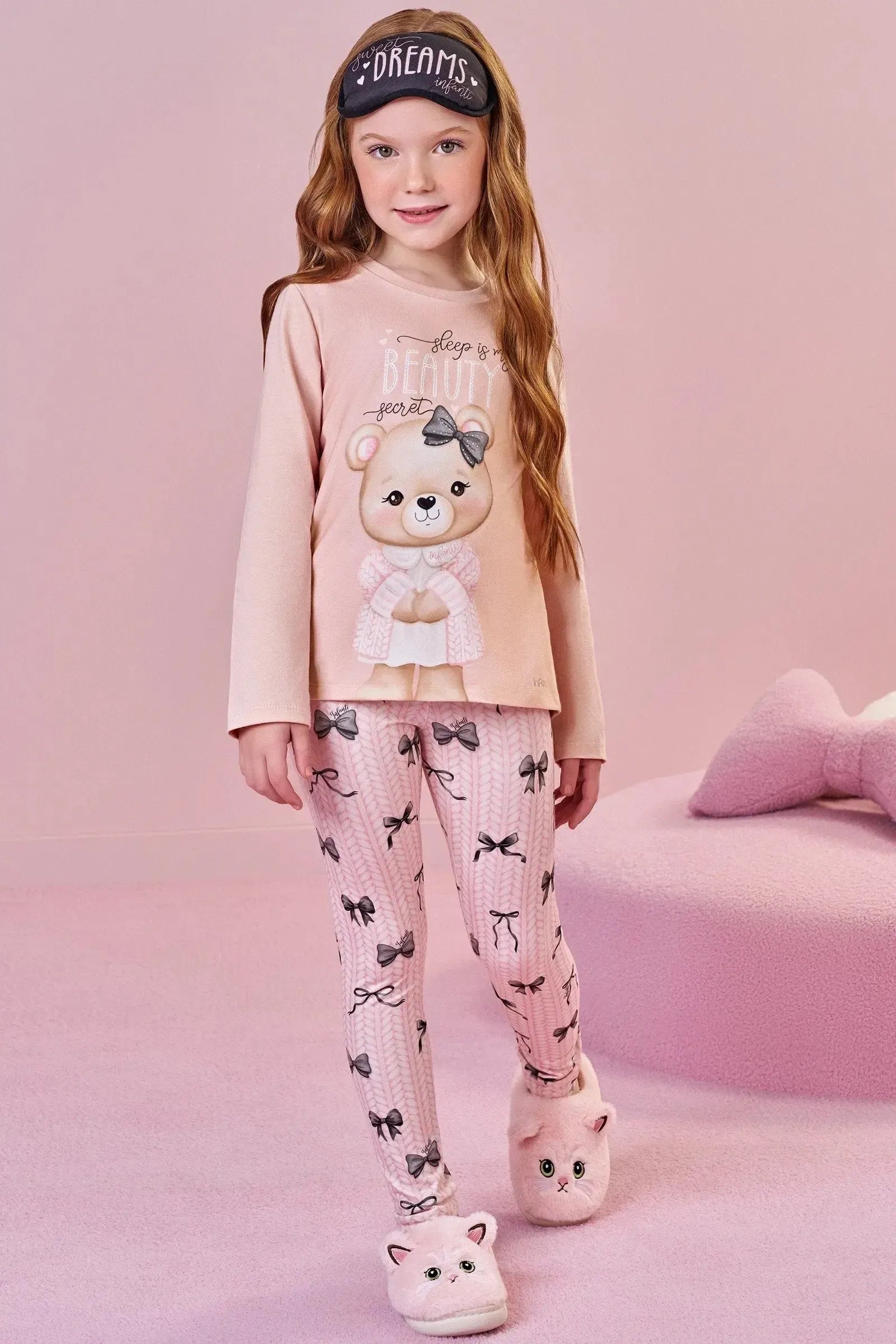Conjunto de Pijama de Blusa em Meia Malha e Calça Legging em Malha Comfy. Acompanha Máscara 89630 Infanti Infantil Menina