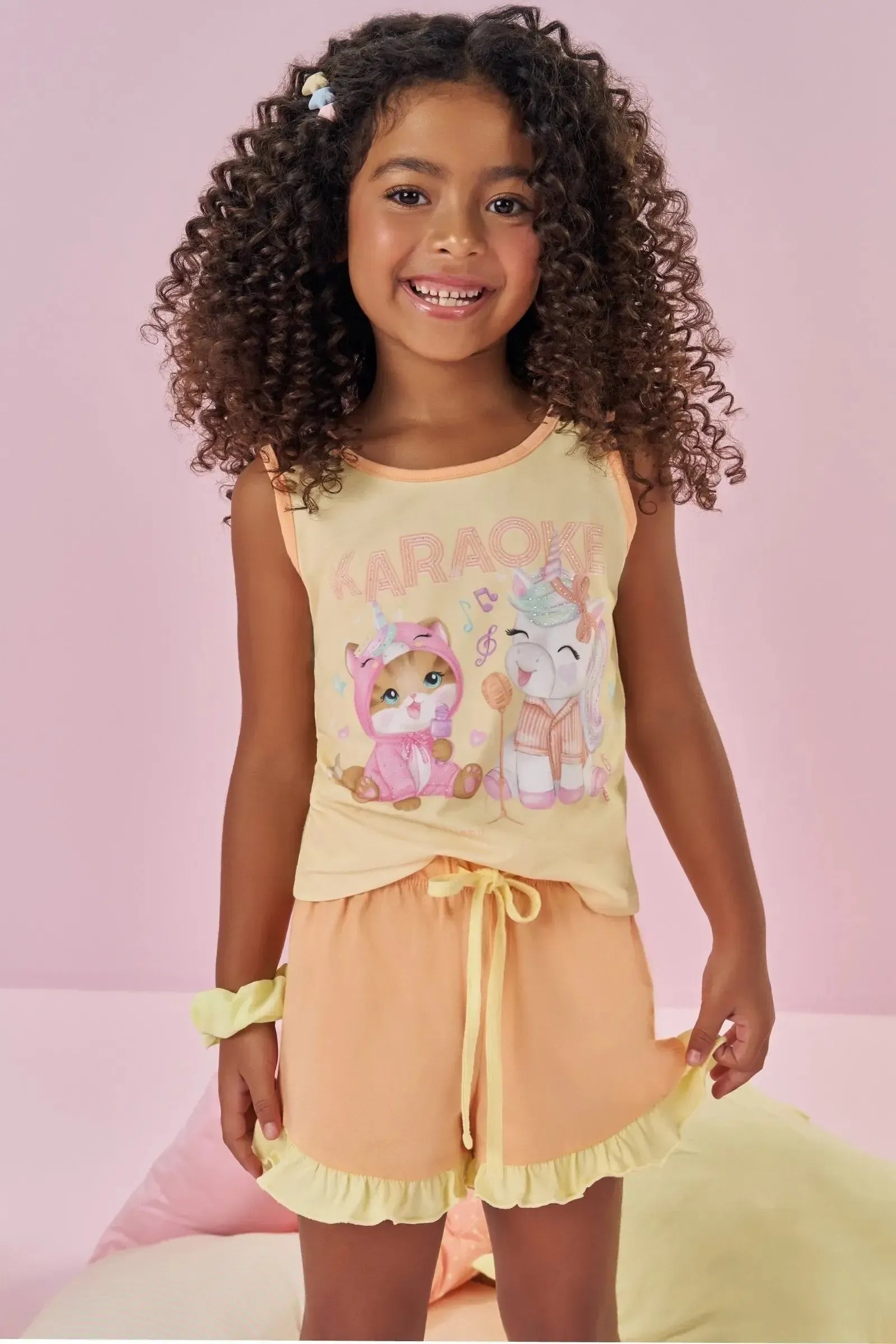 Conjunto de Pijama de Regata em Meia Malha e Shorts em Flamê 88745 Kukiê Infantil Menina