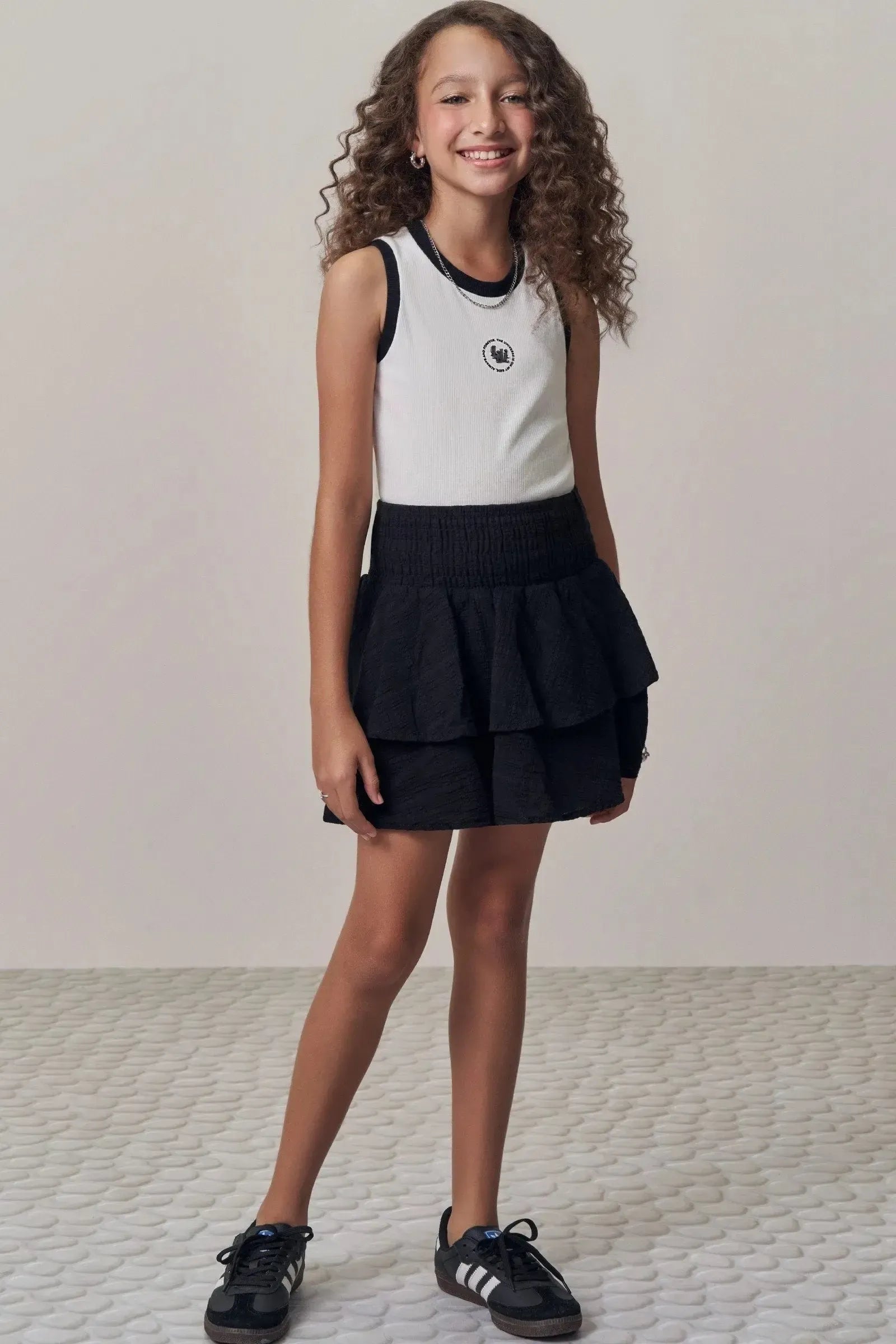 Conjunto de Regata em Canelado Liz e Saia em Tecido Plano Aimee com Shorts Embutido 98623 Lilimoon Teen Menina