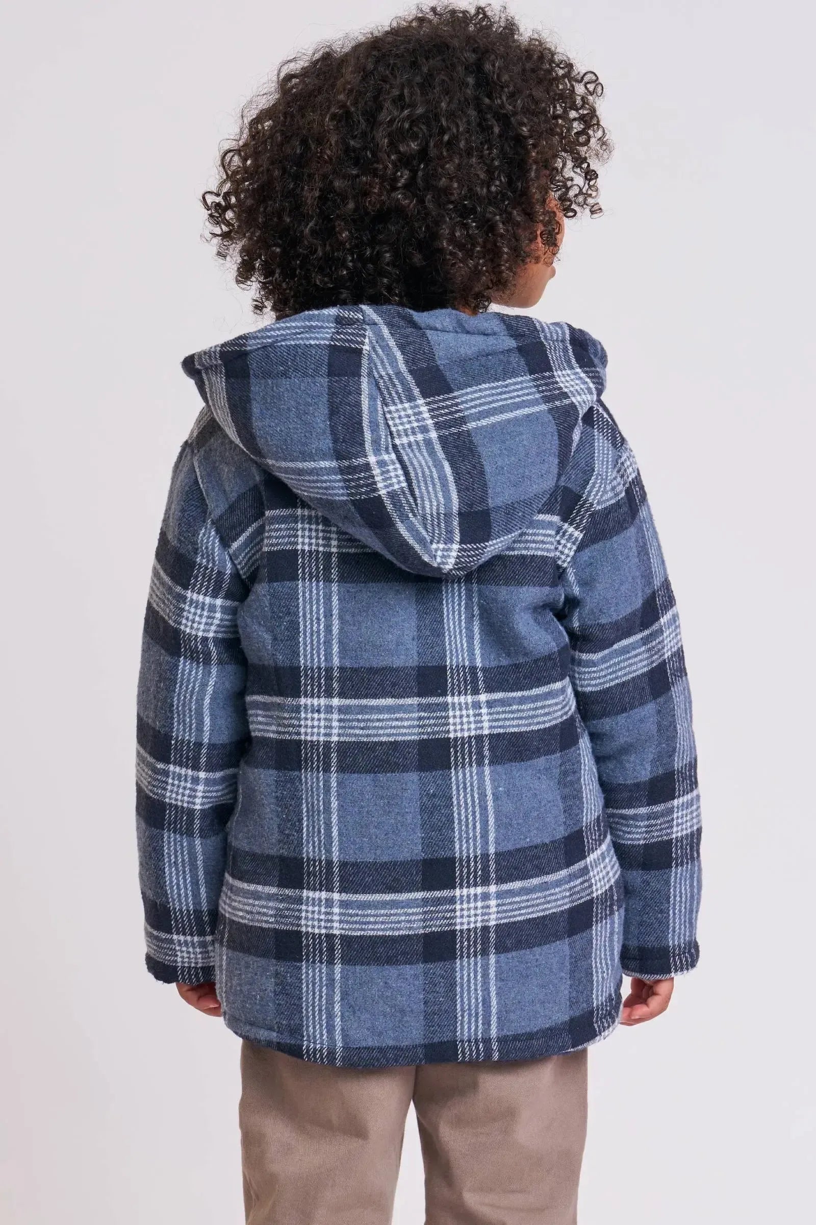 Overshirt em Flanela Xadrez e Forro em Pelo Carneirinho 89475 LucBoo Infantil Menino