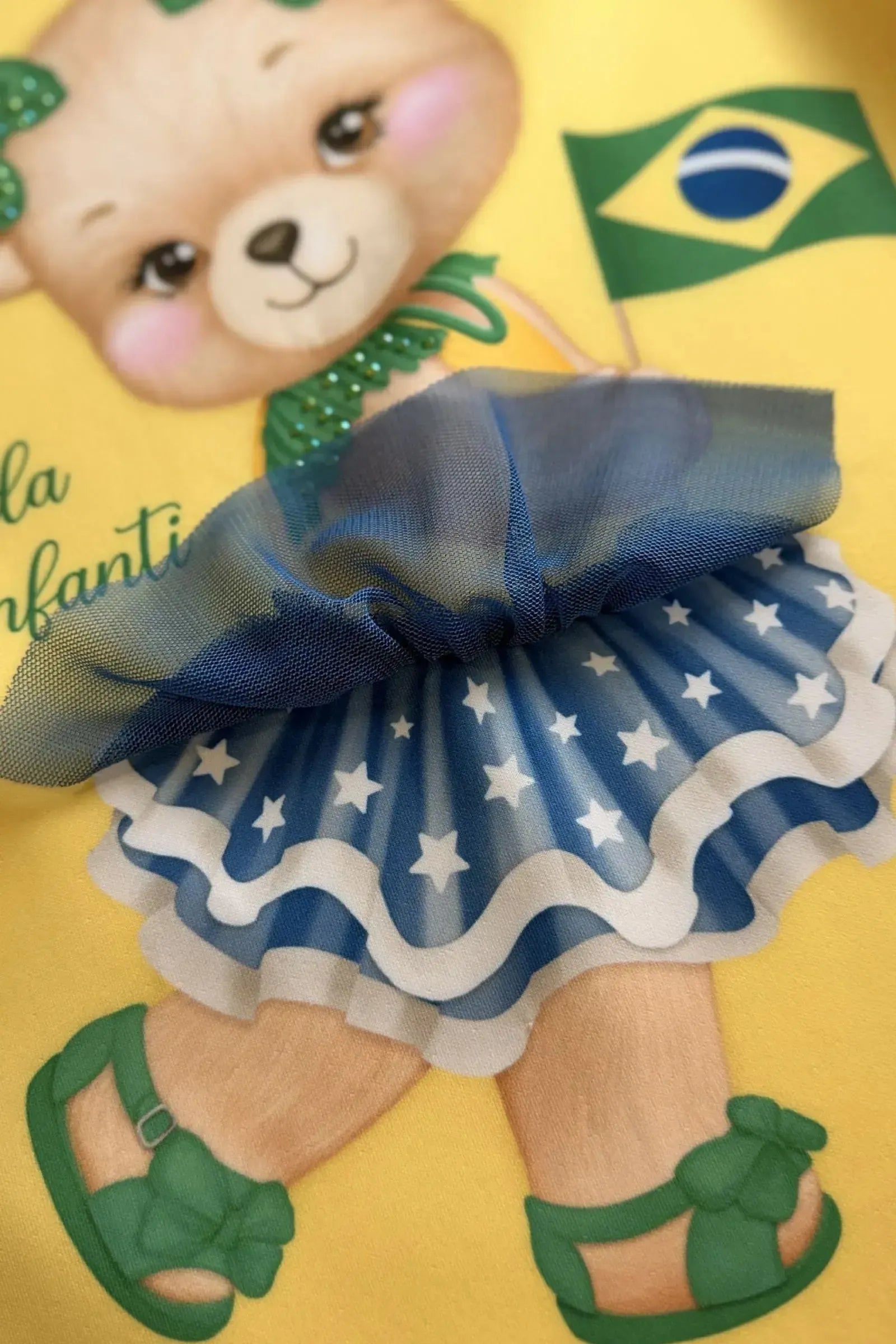 Vestido em Fly Tech Conforto Para Os Dias de Jogo. Ursinha Torcedora com Saia de Tule e Muito Brilho Para Viver O Clima Da Copa com a Infanti. 99746 Infanti Infantil Menina