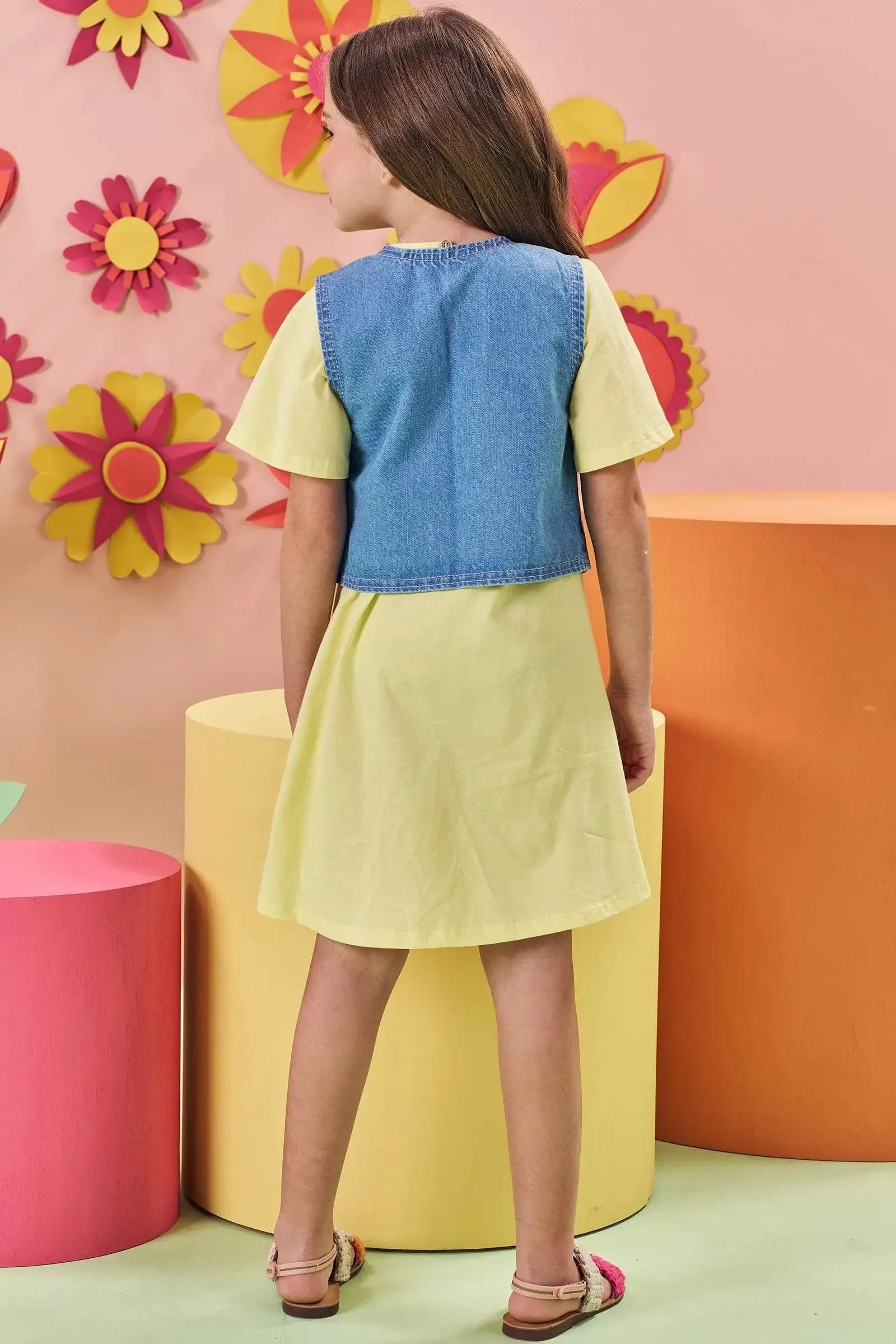 Vestido em Meia Malha e Colete em Jeans 84171 Kukiê Infantil Menina