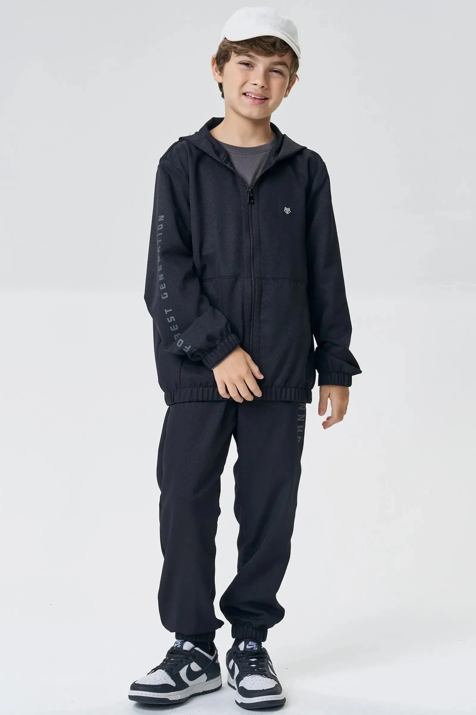 Calça Jogger em Nylon Hidronatic com Elastano 89975 Johnny Fox Teen Menino