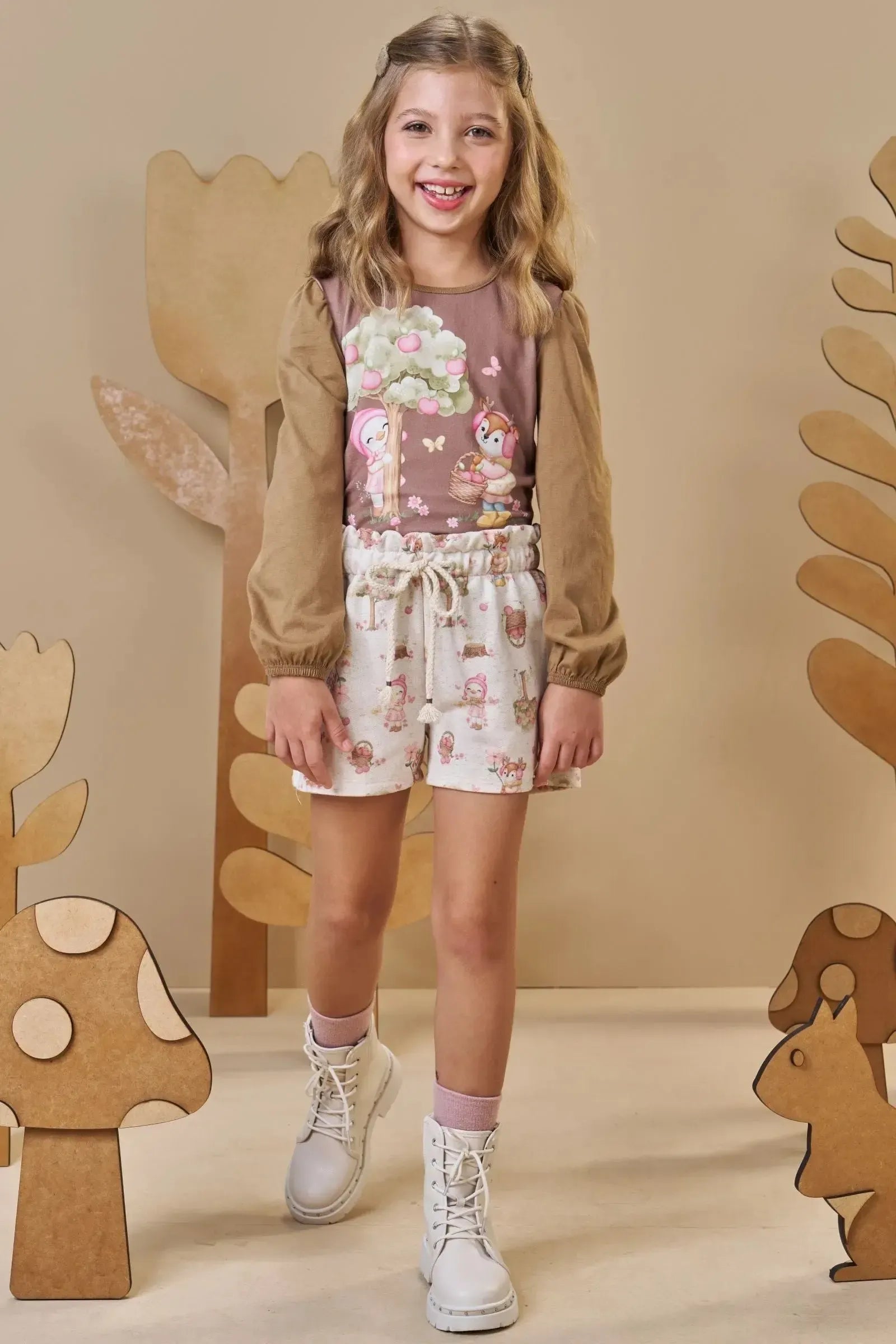 Conjunto de Blusa em Meia Malha com Shorts em Moletom Linho sem Pelúcia 90506 Infanti Infantil Menina