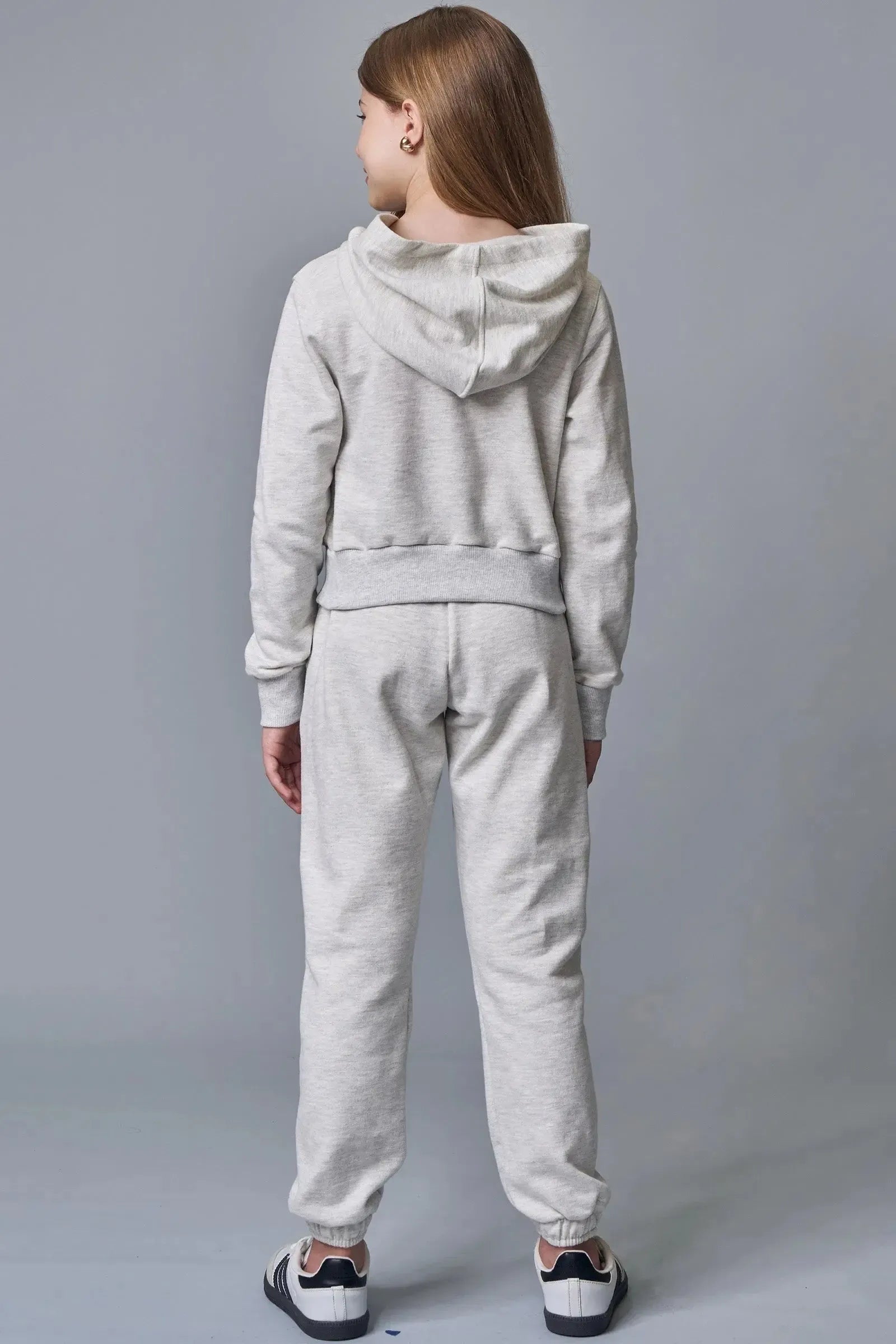 Conjunto de Blusão Boxy com Capuz e Calça Jogger em Moletom com Pelúcia 91715 Lilimoon Teen Menina