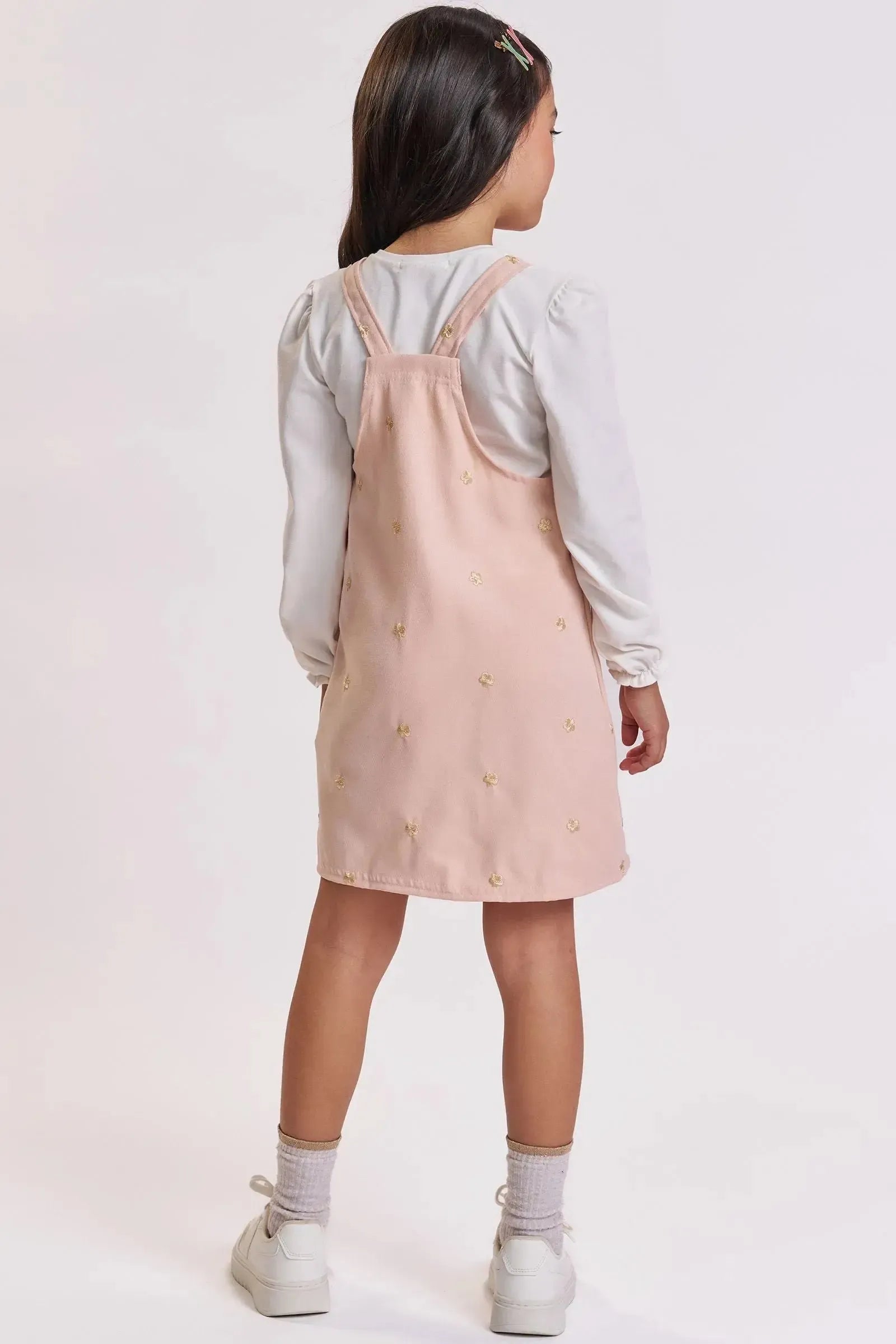 Conjunto de Blusa em Cotton e Salopete em Tecido Twill Bordado 92443 Kukiê Infantil Menina