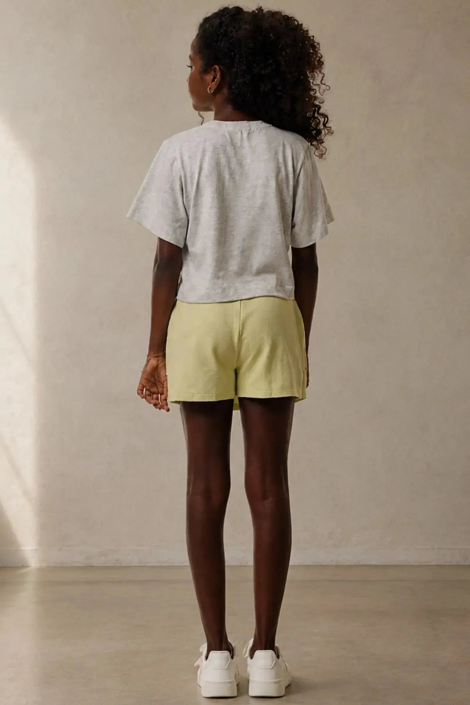 Conjunto de Blusa em Meia Malha e Short Saia em Moletom sem Pelúcia 92681 Lilimoon Teen Menina