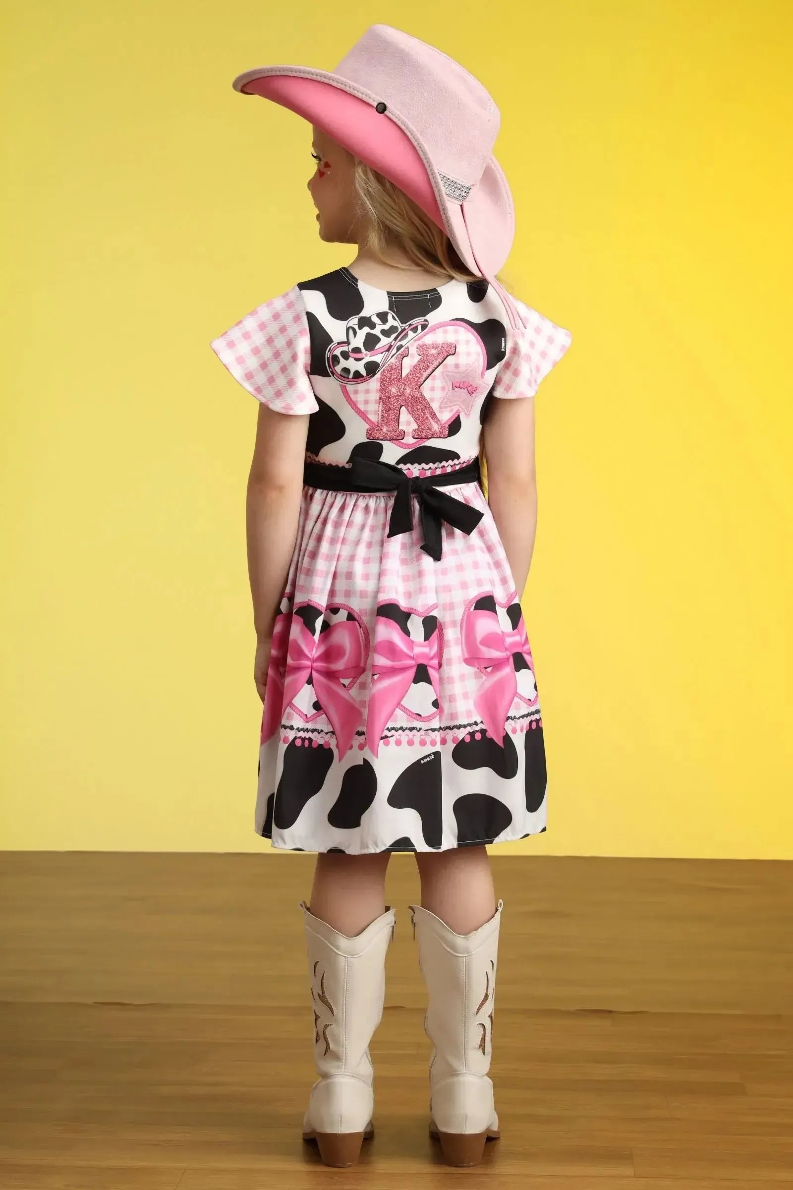 Vestido Junino Boiadeira em Fly Tech e Nylon Estampa de Vaquinha e Franjas com Strass 97819 Kukiê Infantil Menina