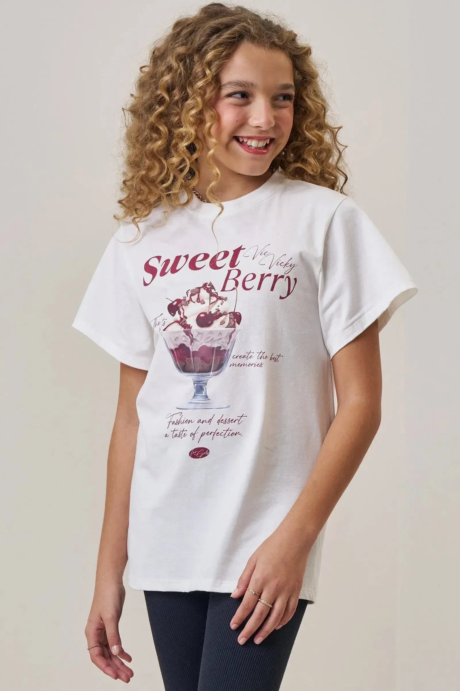 Camiseta Comfy em Meia Malha 89174 Vic&Vicky Teen Menina