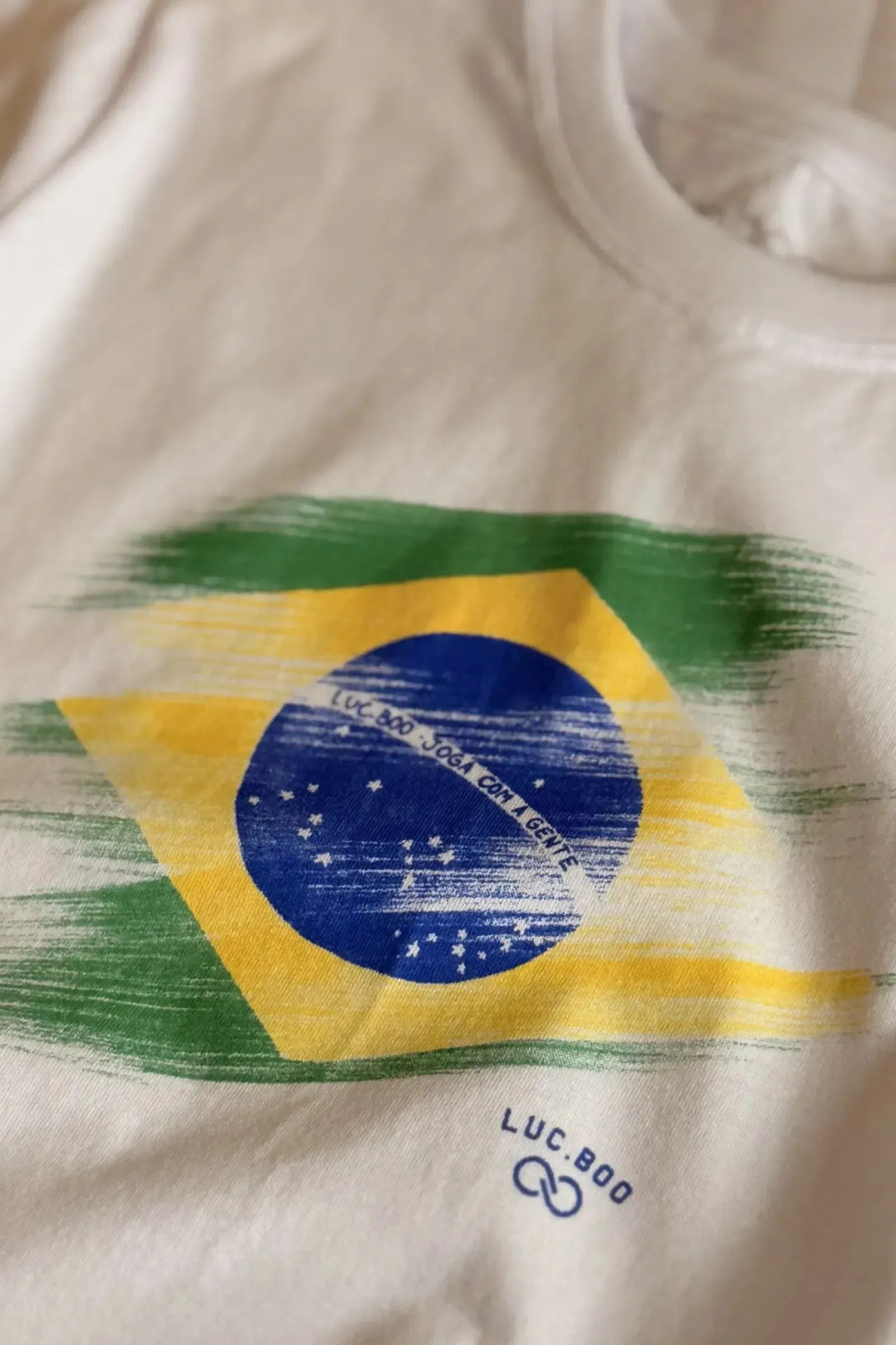 Camiseta em Meia Malha Algodão Prime com Estampa Da Bandeira Do Brasil em Alta Definição e Excelente Durabilidade. 99767 LucBoo Infantil Menino