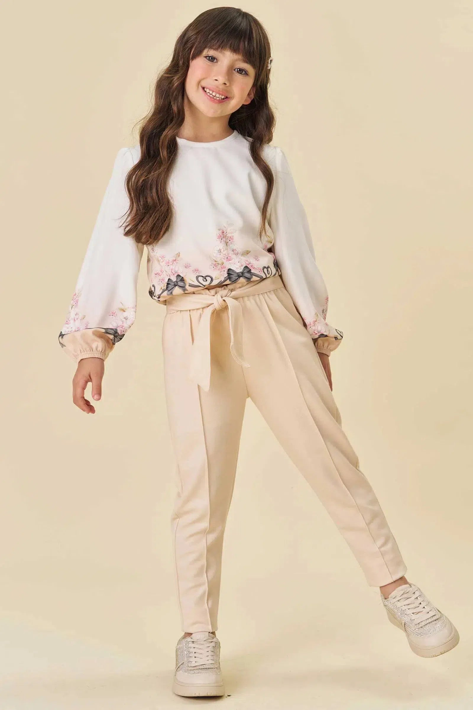 Conjunto de Bata Boxy em Visco Twill e Calça em Malha Twill Brilho 80148 Infanti Infantil Menina