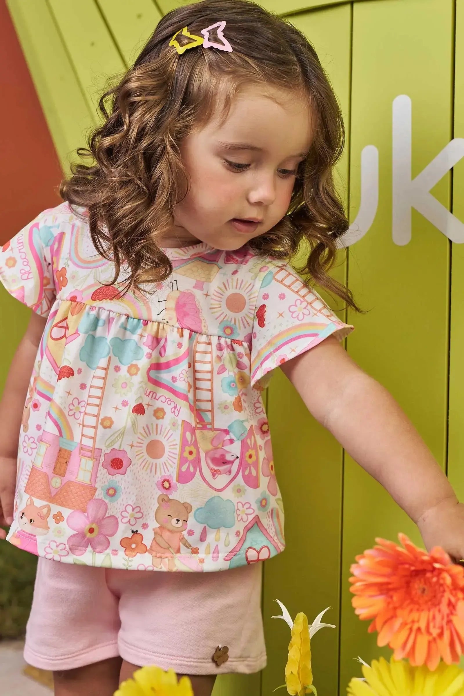 Conjunto de Bata em Malha Fresh e Shorts em Moletom sem Pelúcia 98066 Kukiê Infantil Menina
