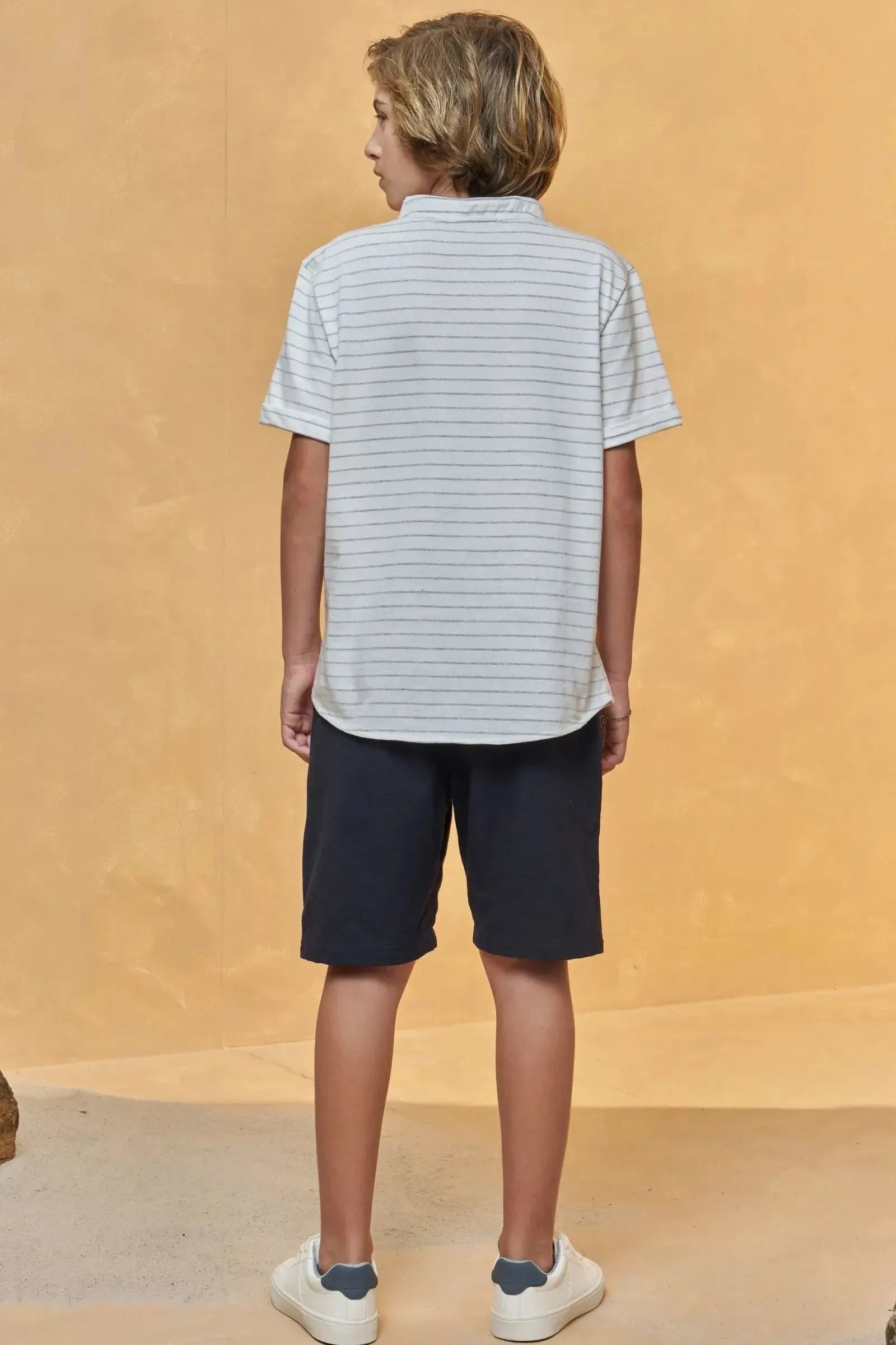 Conjunto de Bata em Malha Pontilhada e Bermuda em Linho Santorine com Elastano 95695 Johnny Fox Teen Menino